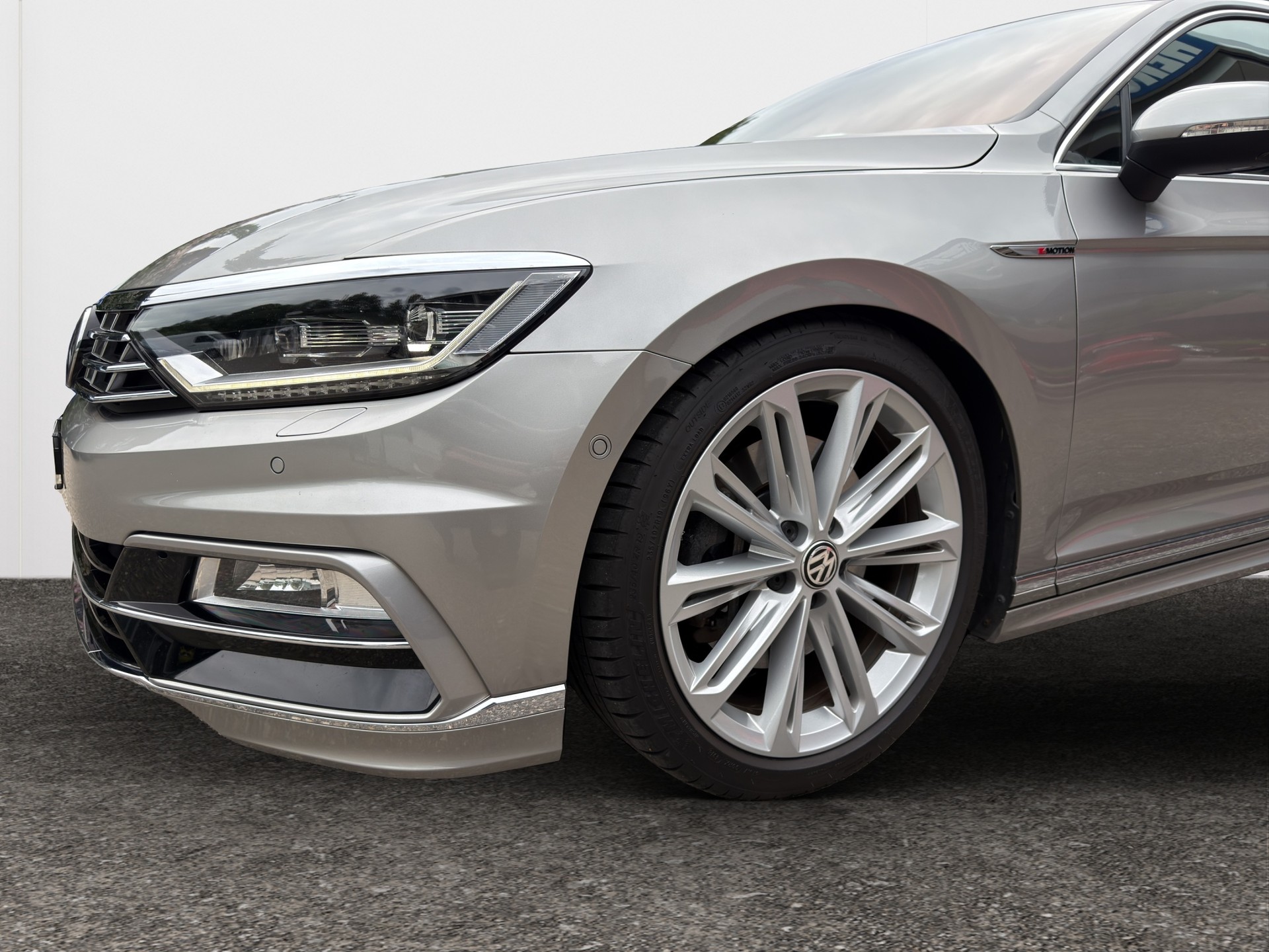VW Passat Variant 2.0 TDI BMT High. DSG 4Motion-image-8