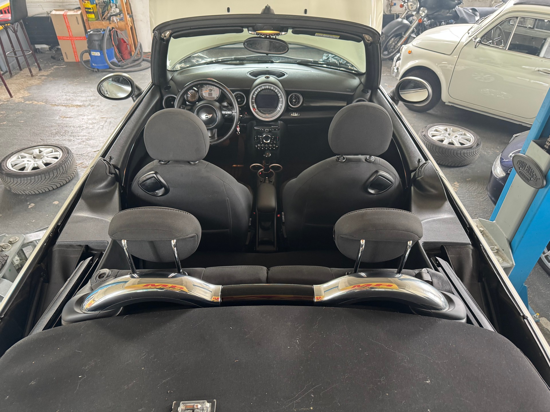 MINI Cooper Cabriolet Steptronic-image-7
