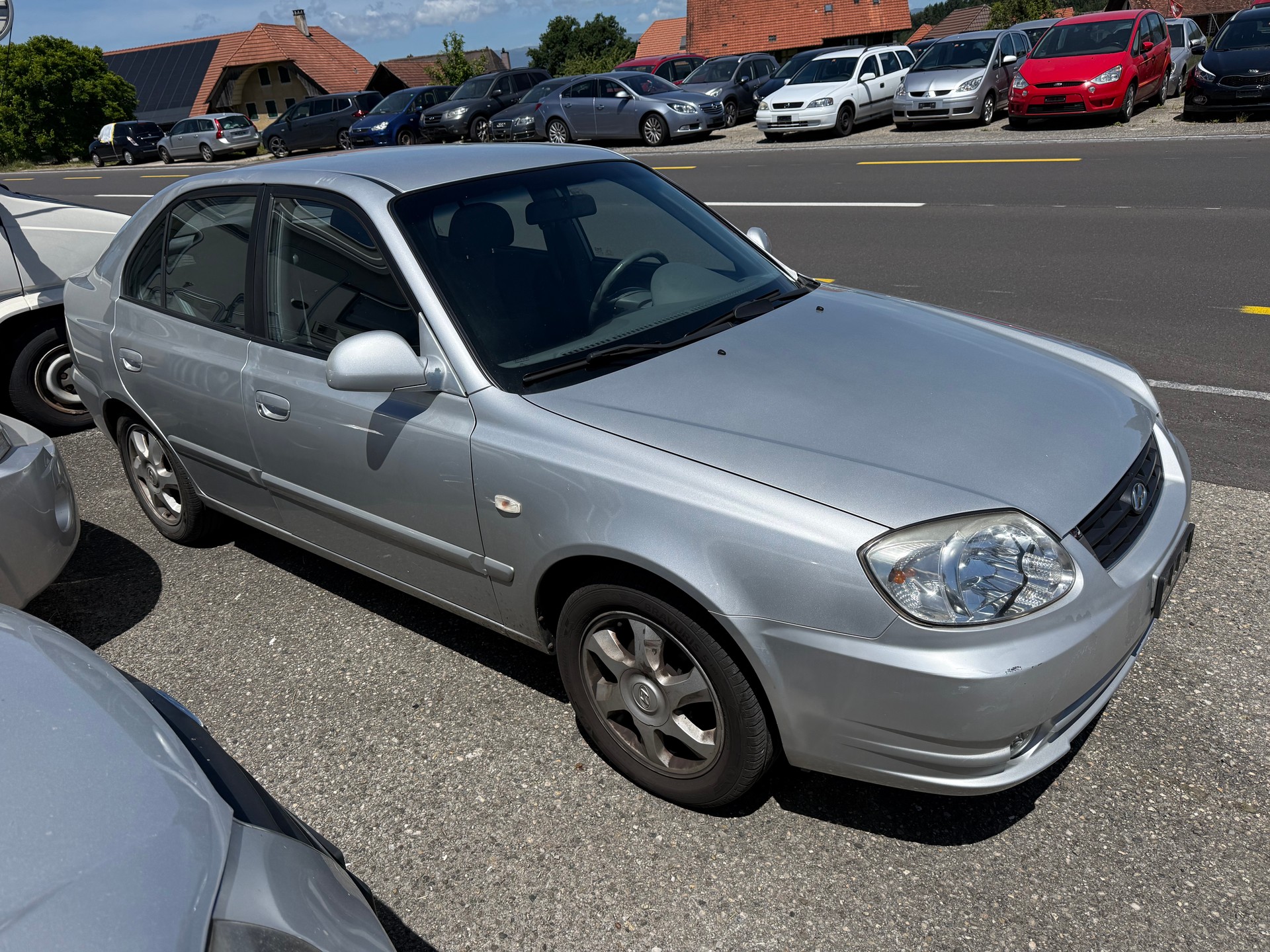 HYUNDAI Accent 1.6 Fun-image-1