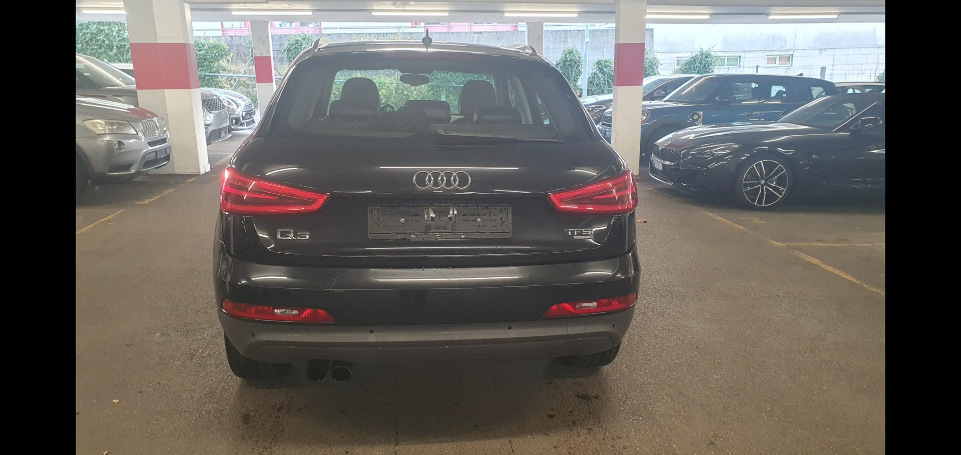 AUDI Q3 2.0 TFSI quattro S-tronic-image-5