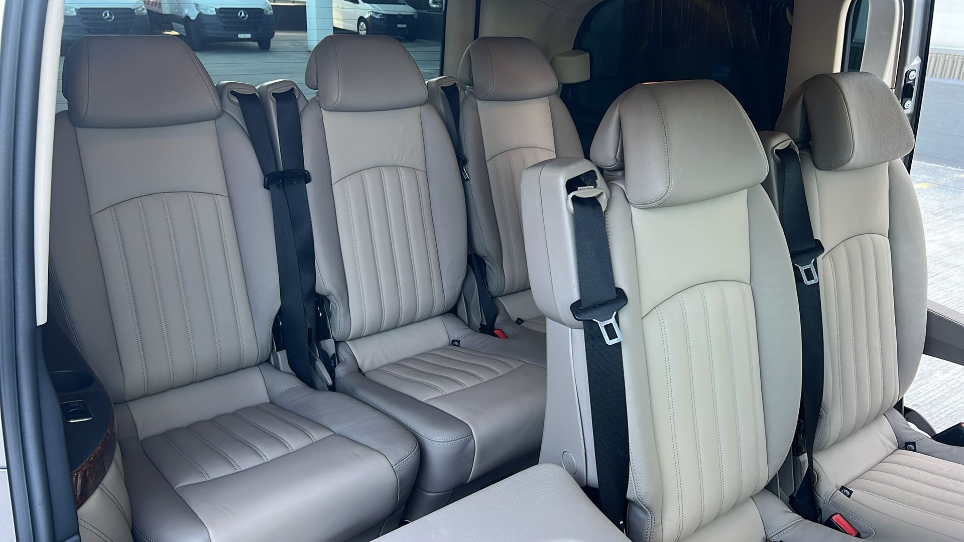 MERCEDES-BENZ Viano 2.2 CDI Blue Efficiency Ambiente-image-18