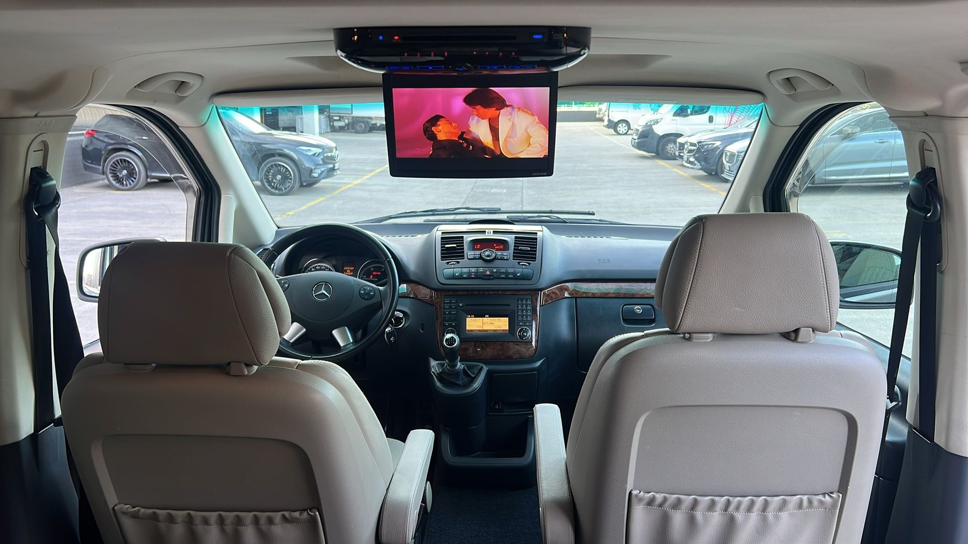 MERCEDES-BENZ Viano 2.2 CDI Blue Efficiency Ambiente-image-14