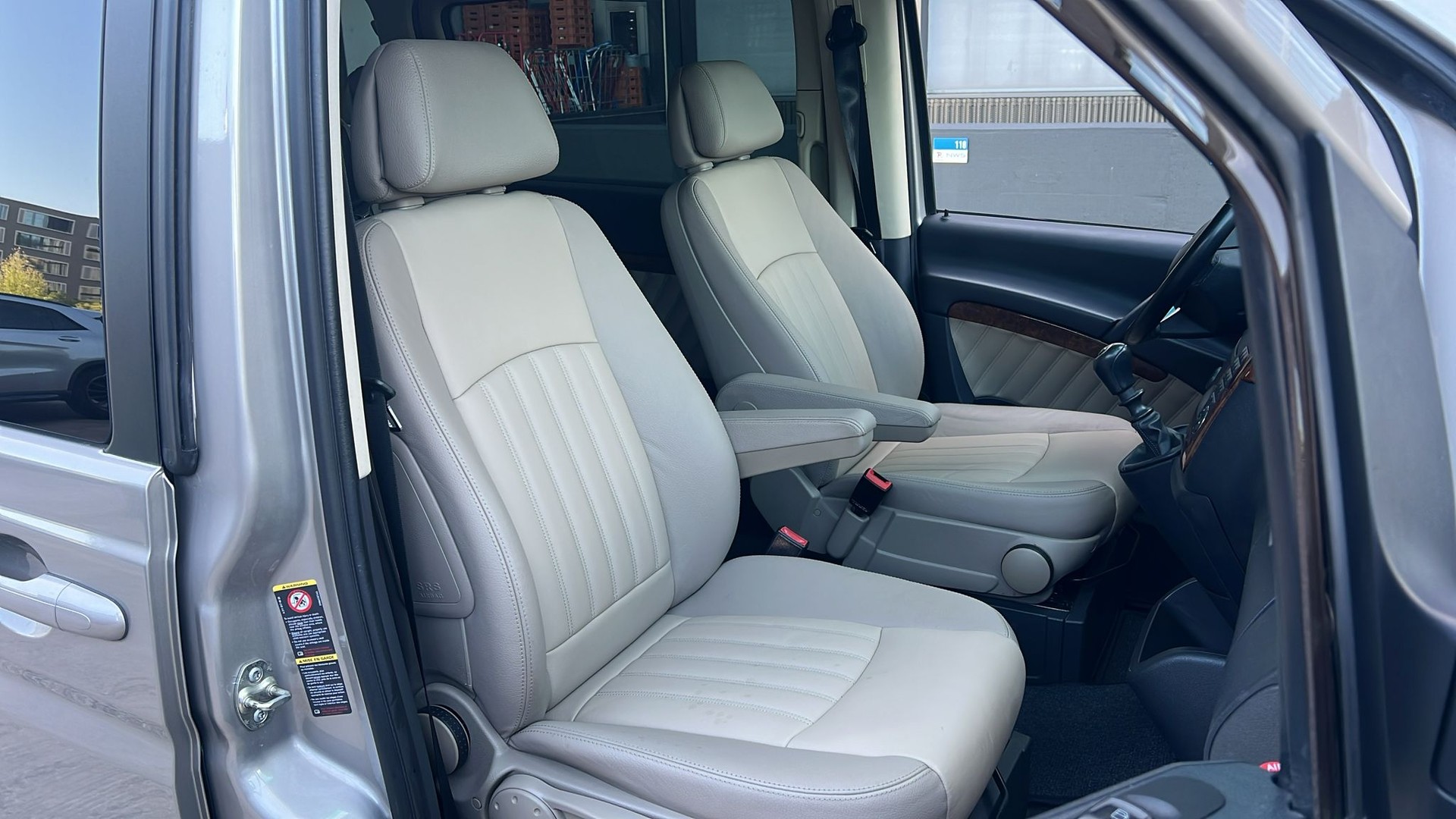 MERCEDES-BENZ Viano 2.2 CDI Blue Efficiency Ambiente-image-12
