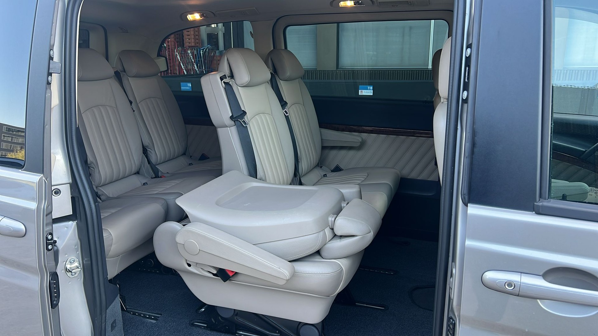 MERCEDES-BENZ Viano 2.2 CDI Blue Efficiency Ambiente-image-13