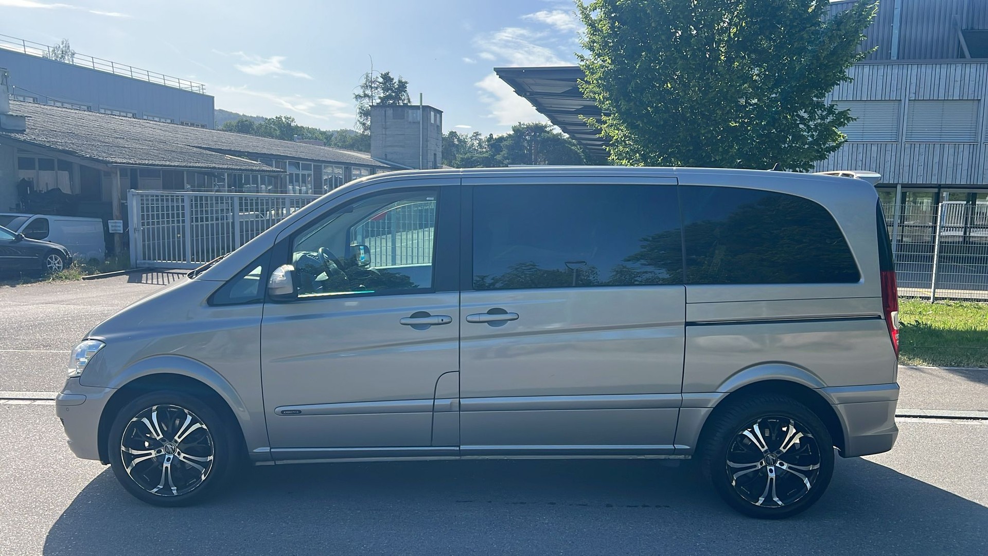 MERCEDES-BENZ Viano 2.2 CDI Blue Efficiency Ambiente-image-4