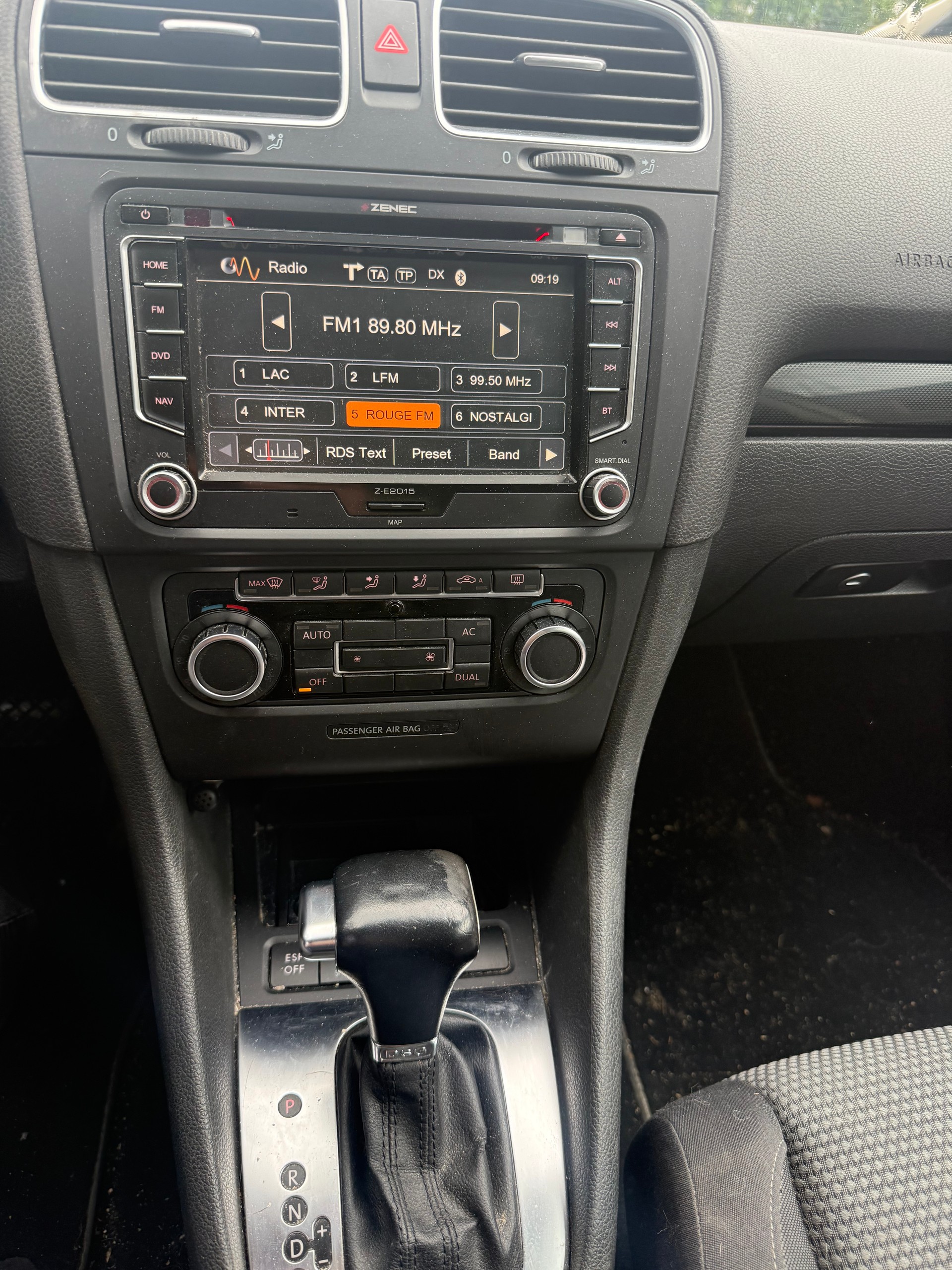 VW Golf 1.4 TSI Trendline DSG-image-6
