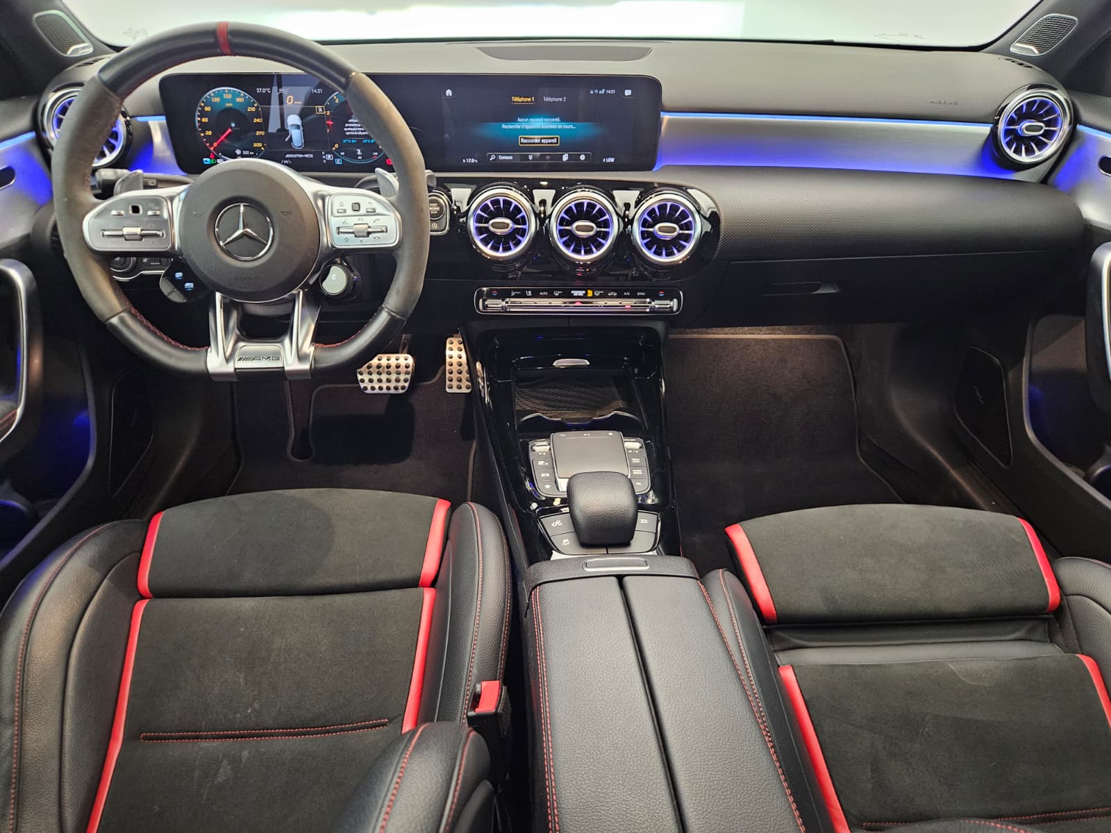 MERCEDES-BENZ A 45 S AMG 4Matic+ Speedshift-image-9