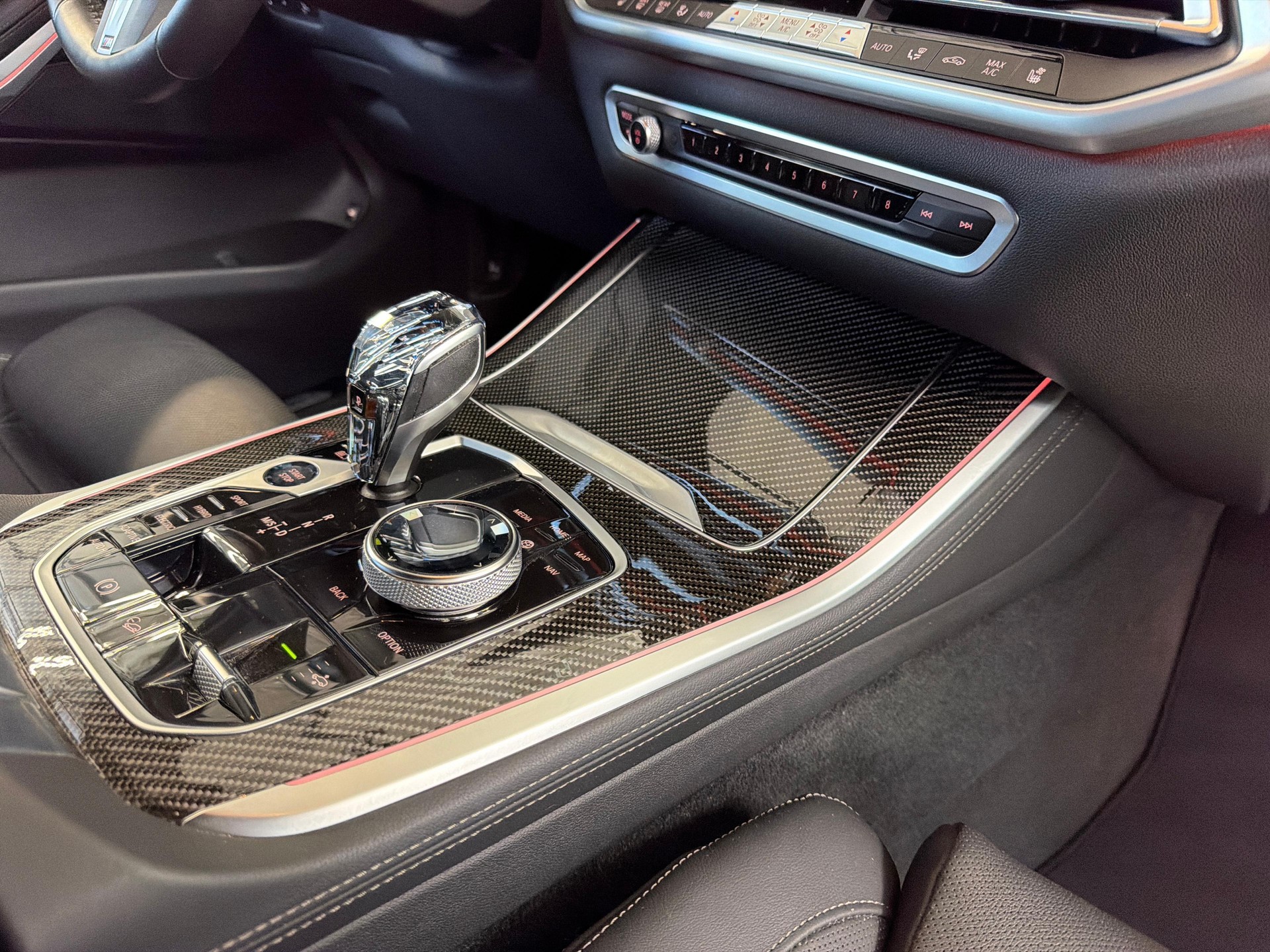BMW X5 45e xDrive SAG-image-17