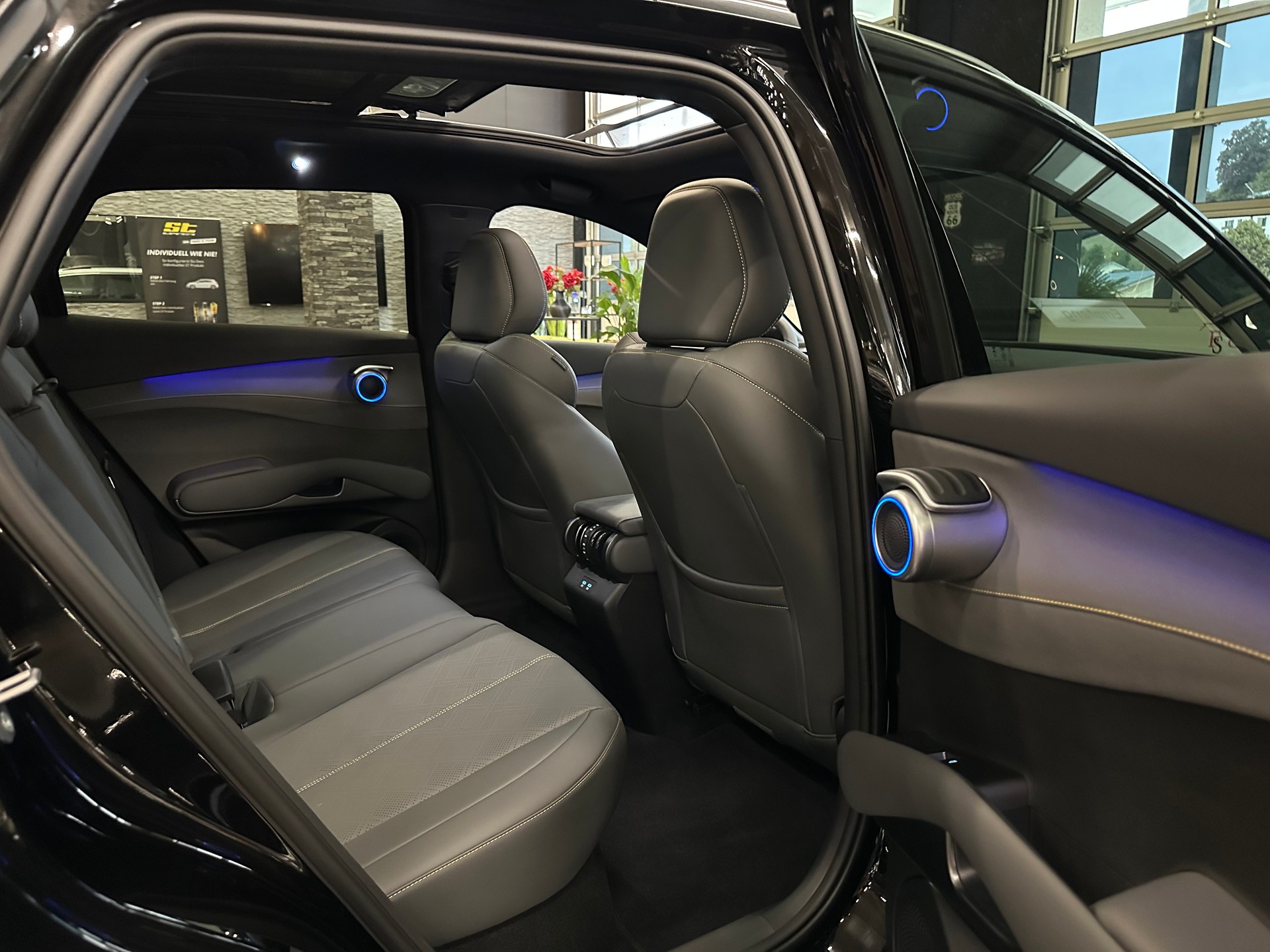 BYD Atto 3 EVO 74.8 kWh Excellence AWD-image-11