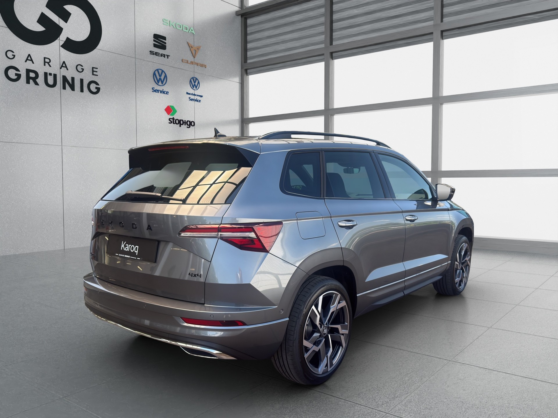 SKODA Karoq 2.0 TSI SportLine 4x4 DSG-image-5