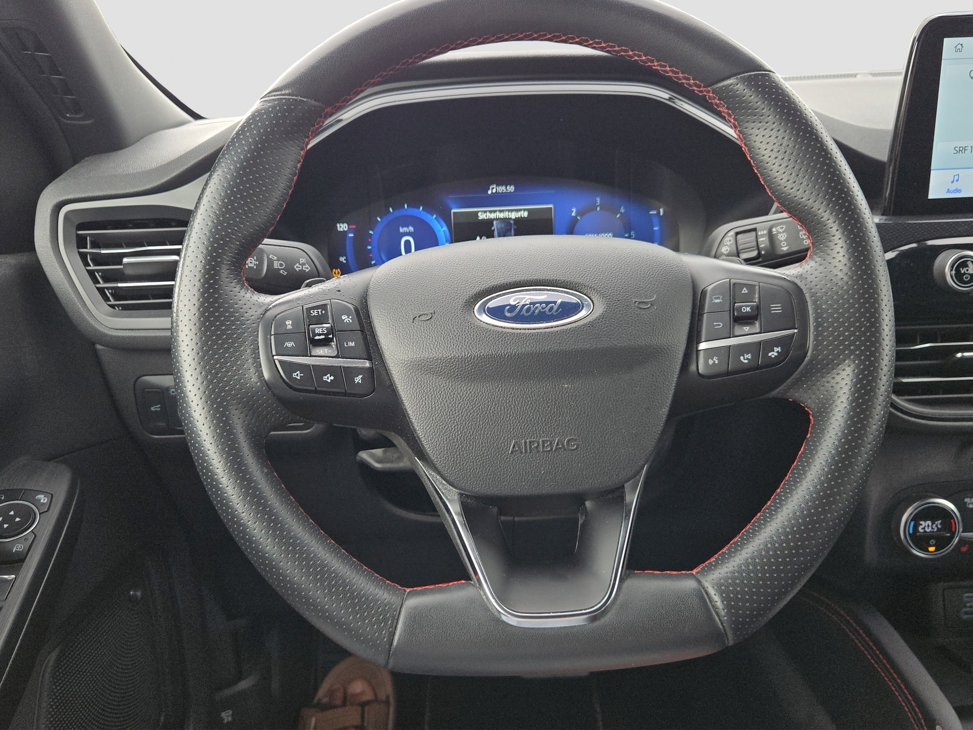 FORD Kuga 2.0 TDCi EcoBlue ST-Line X 4WD-image-18