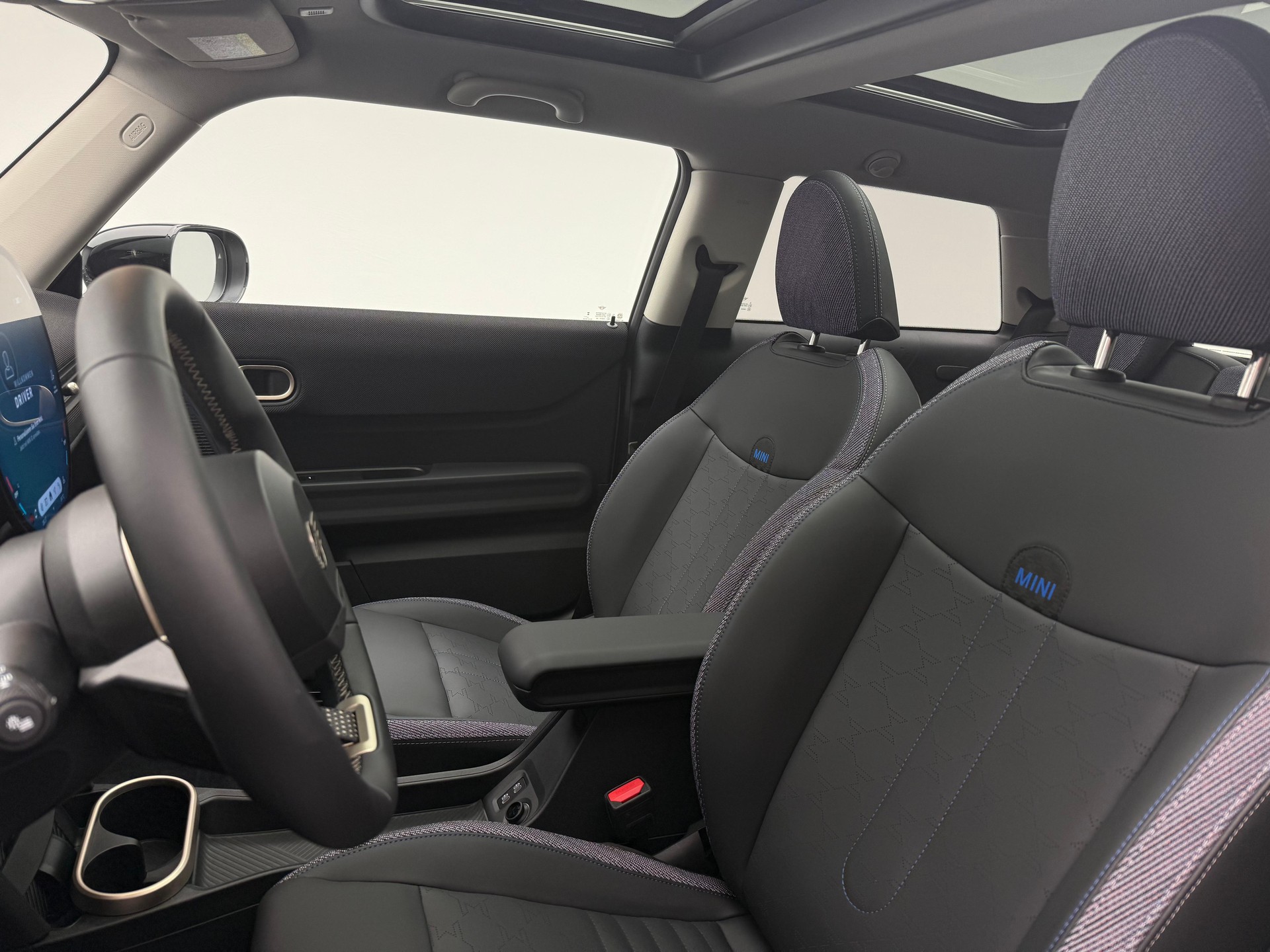 MINI F66 2.0i Cooper S-image-5