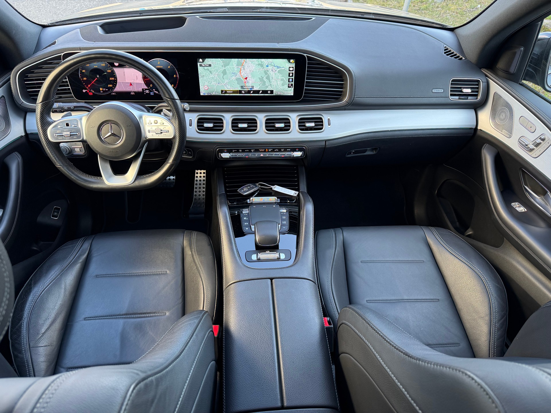 MERCEDES-BENZ GLE 350 d 4Matic AMG Line 9G-Tronic Pano/MFK/Garantie/AHK-image-8