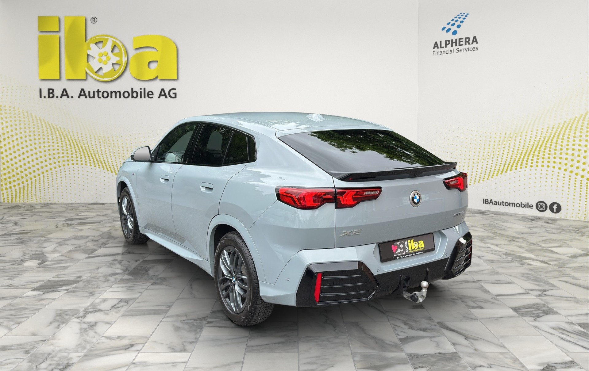 BMW X2 sDrive 20i 48V M Sport (CH) AHK Innovationspaket-showroom-element-2