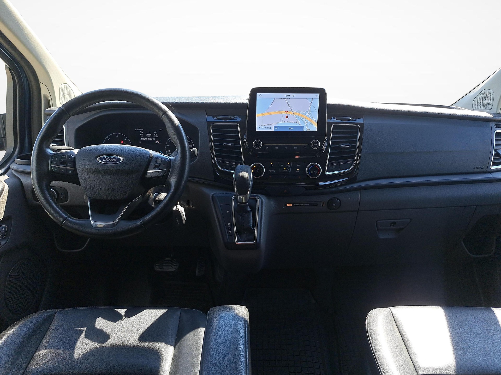 FORD Transit C Kombi 320 L1 2.0 TDCi 185 Sport-image-8