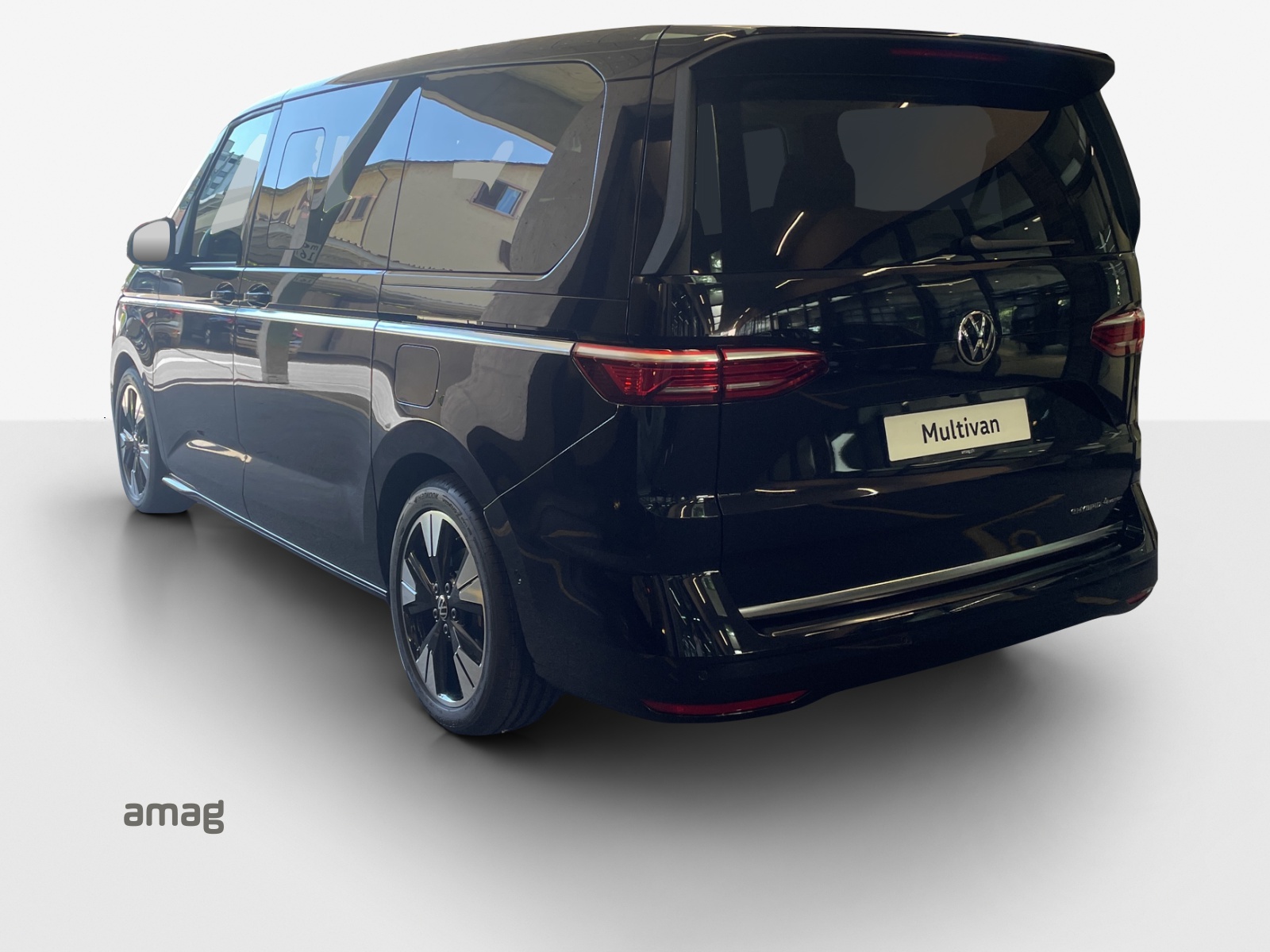 VW Multivan 1.5 eHybrid Style Liberty Lang DSG-showroom-element-2