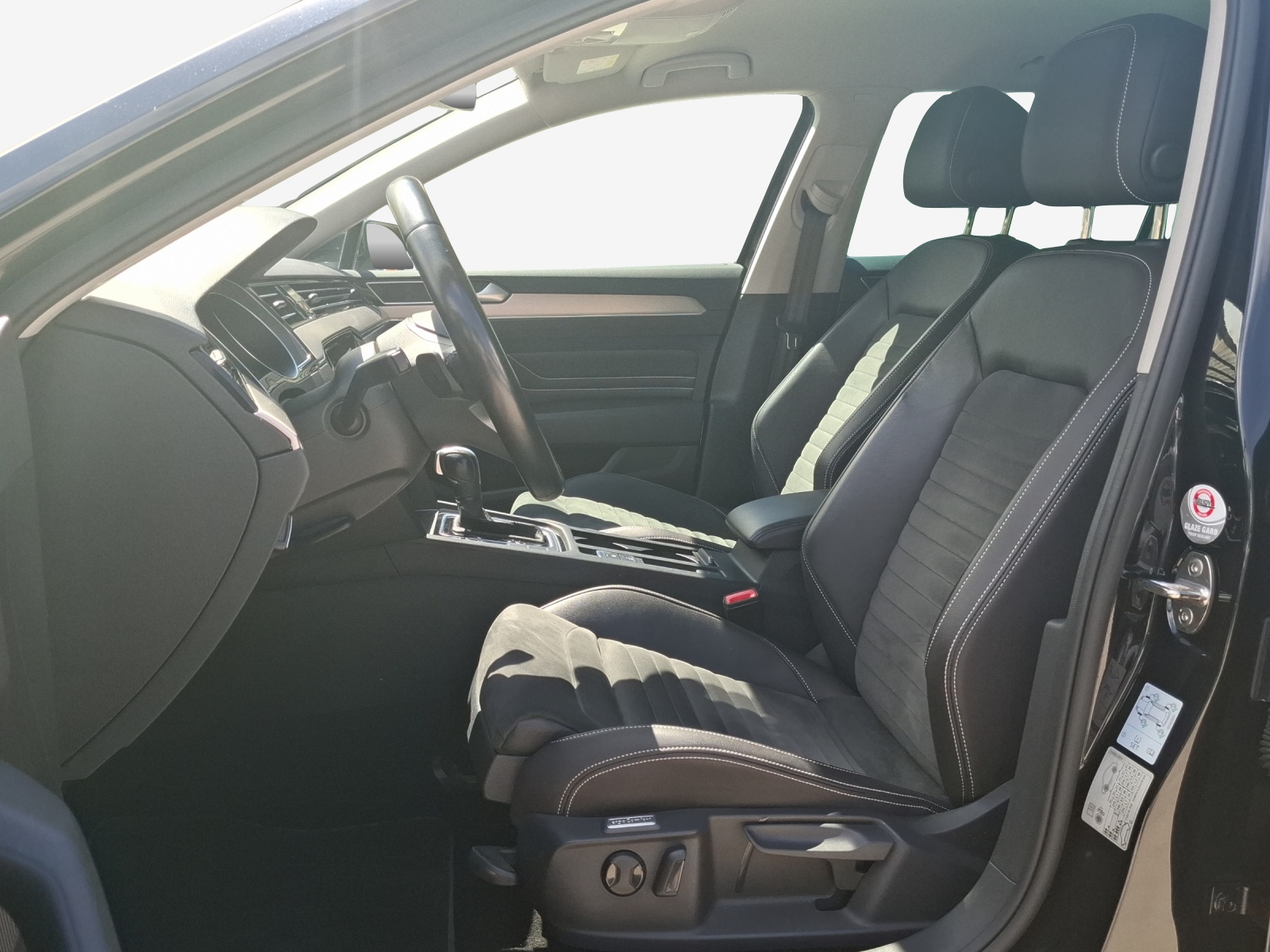VW Passat 2.0 TDI BMT Elegance 4Motion DSG-image-7