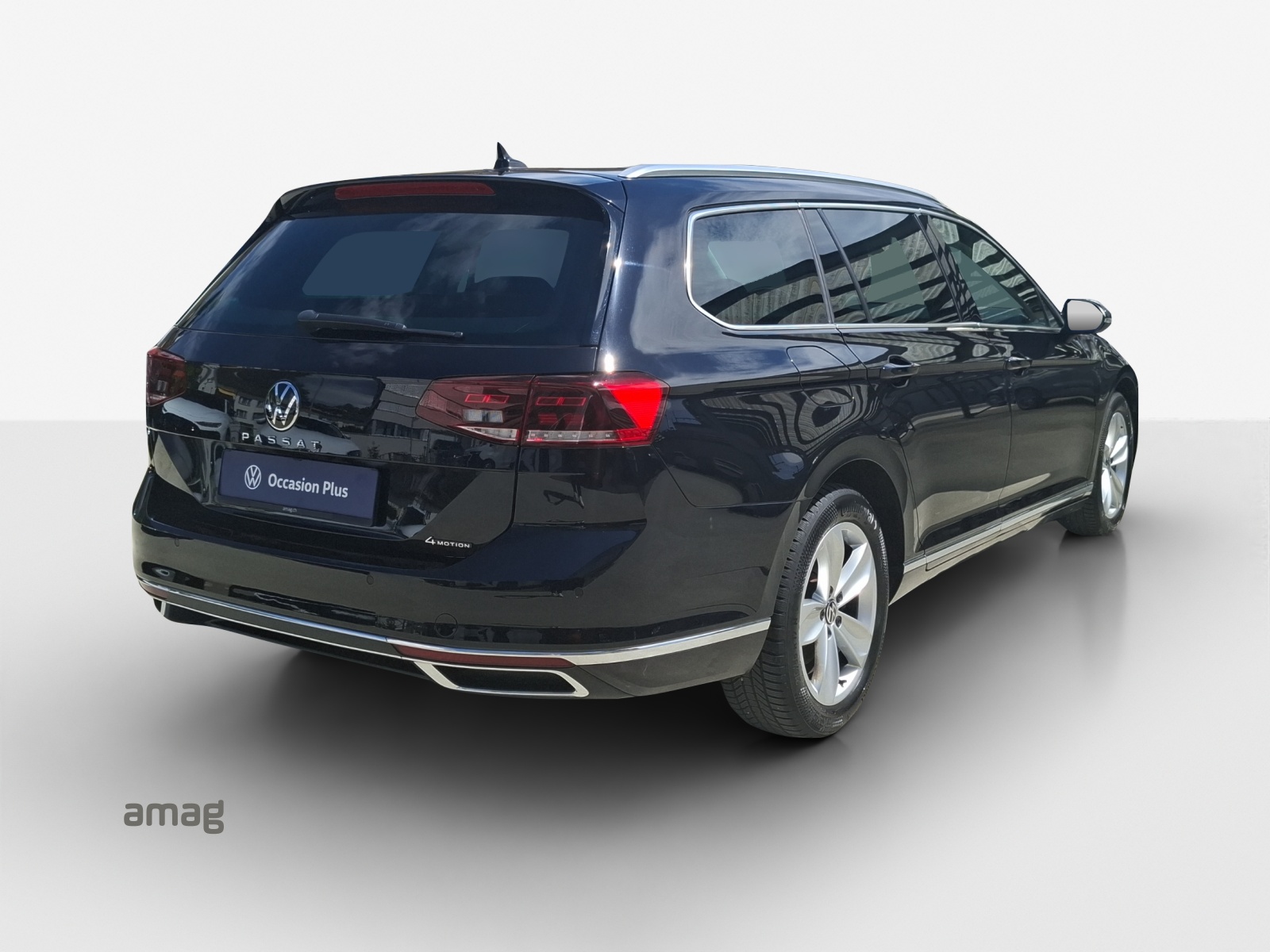VW Passat 2.0 TDI BMT Elegance 4Motion DSG-image-4