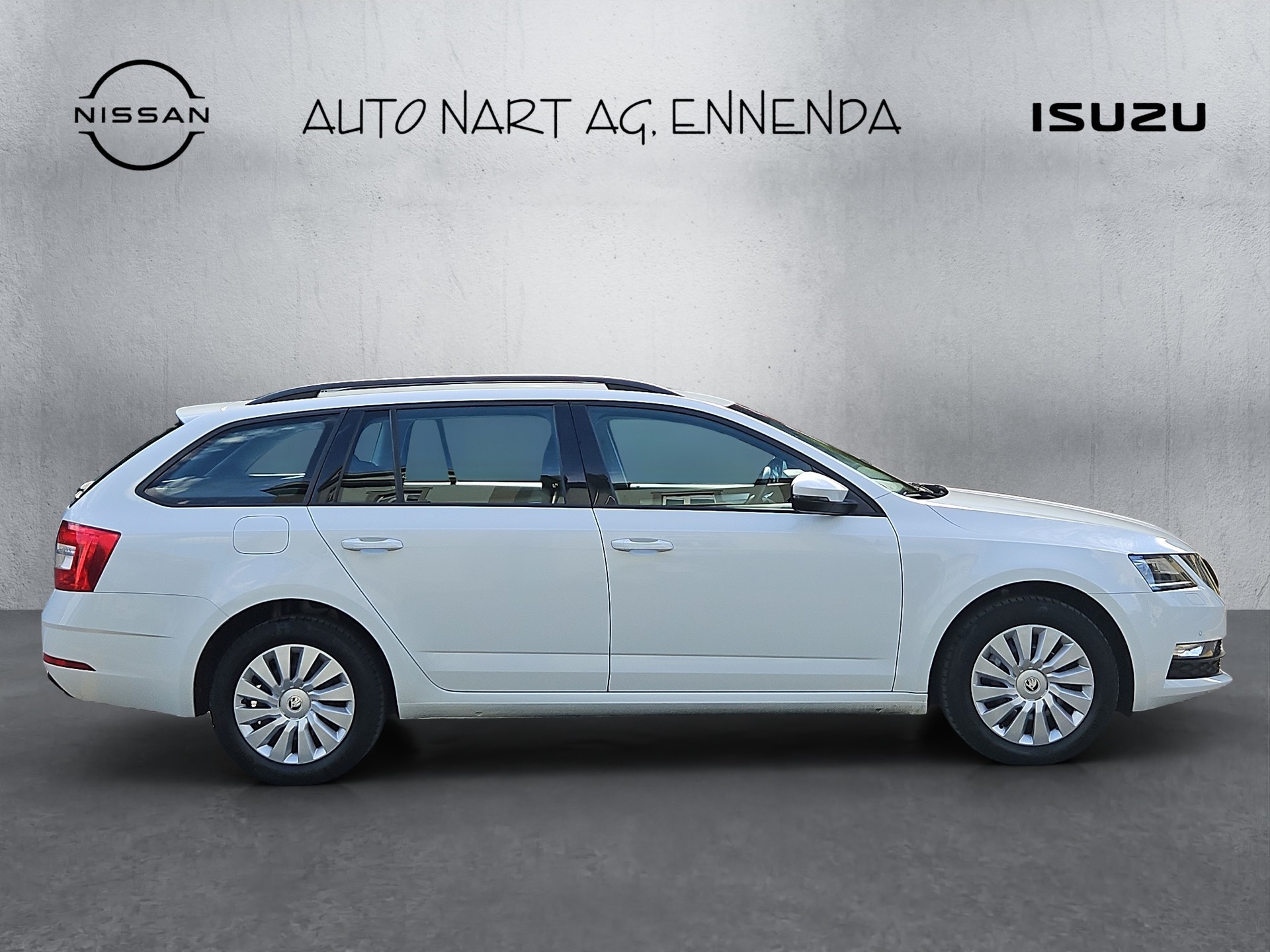 SKODA Octavia 2.0 TDI Ambition 4x4-image-5