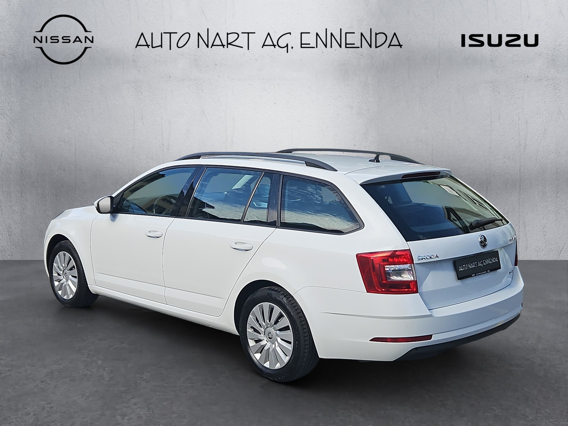 SKODA Octavia 2.0 TDI Ambition 4x4-image-2