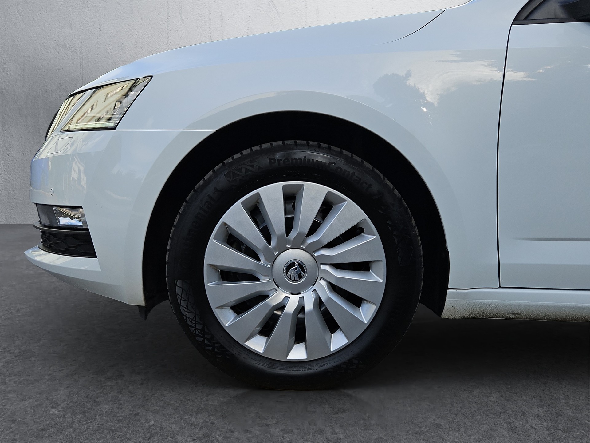 SKODA Octavia 2.0 TDI Ambition 4x4-image-21