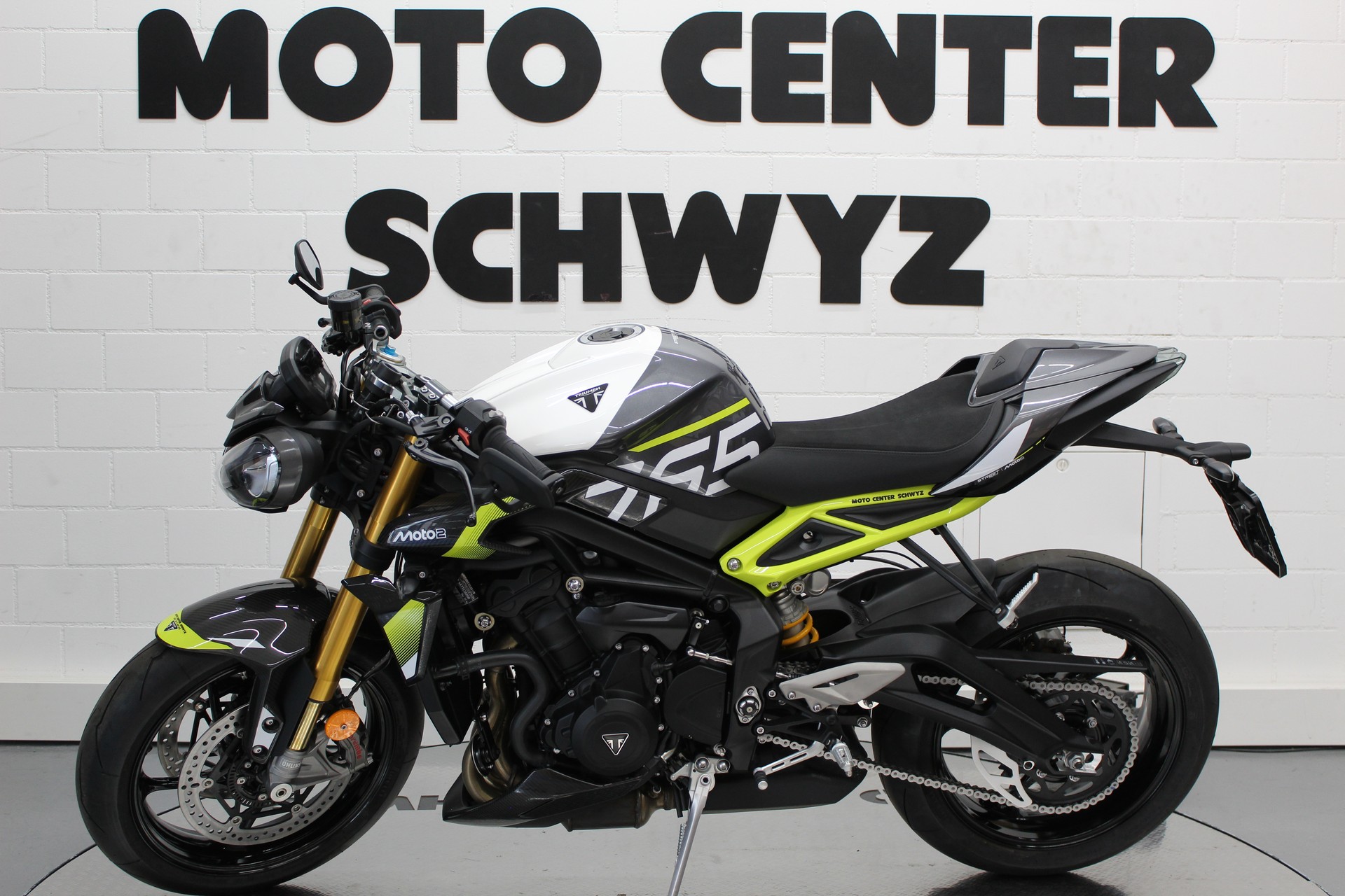 TRIUMPH Street Triple Moto2 765-image-5