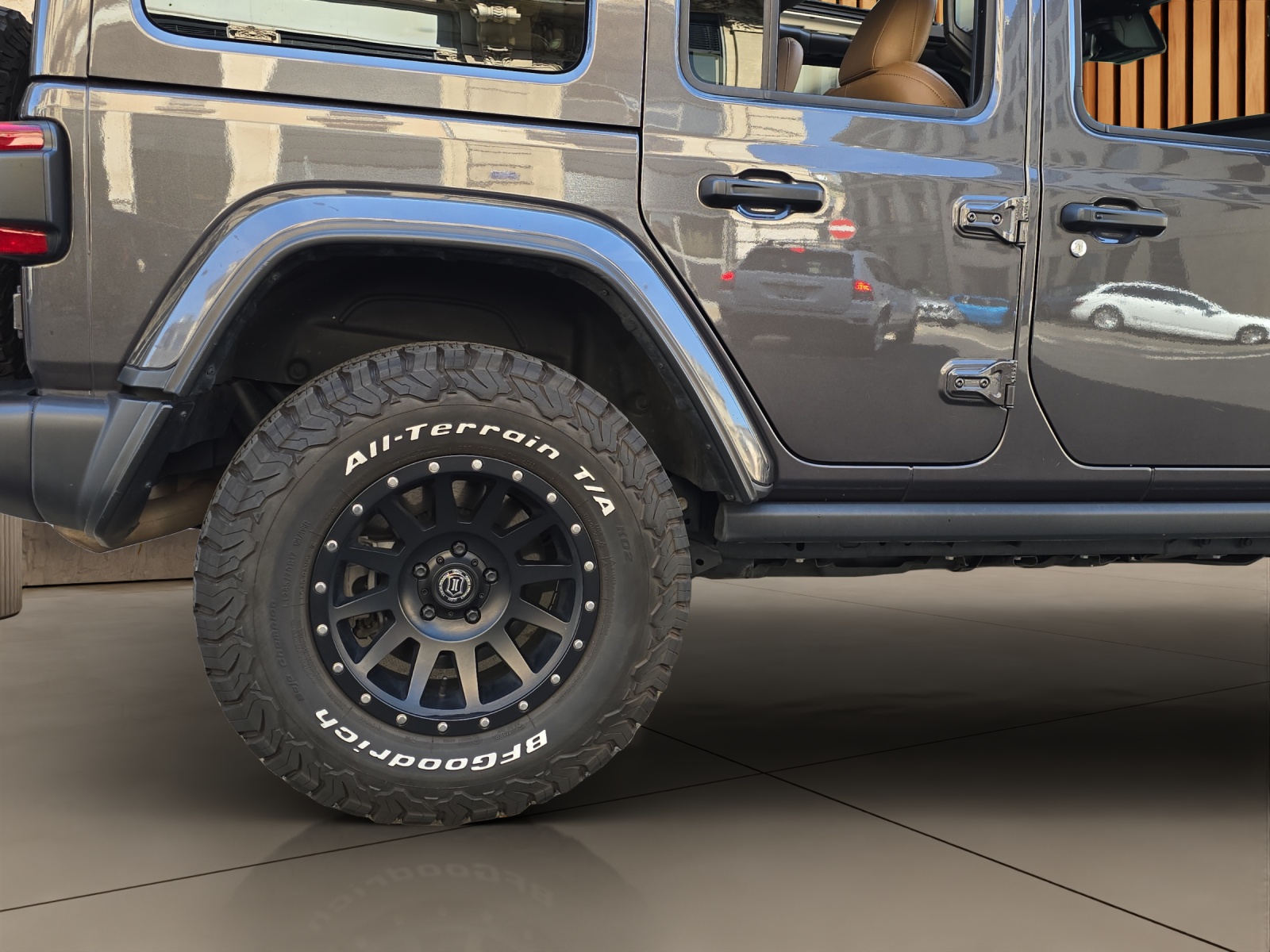JEEP Wrangler 2.0 PHEV Unlimited Rubicon DT Automatic-image-22