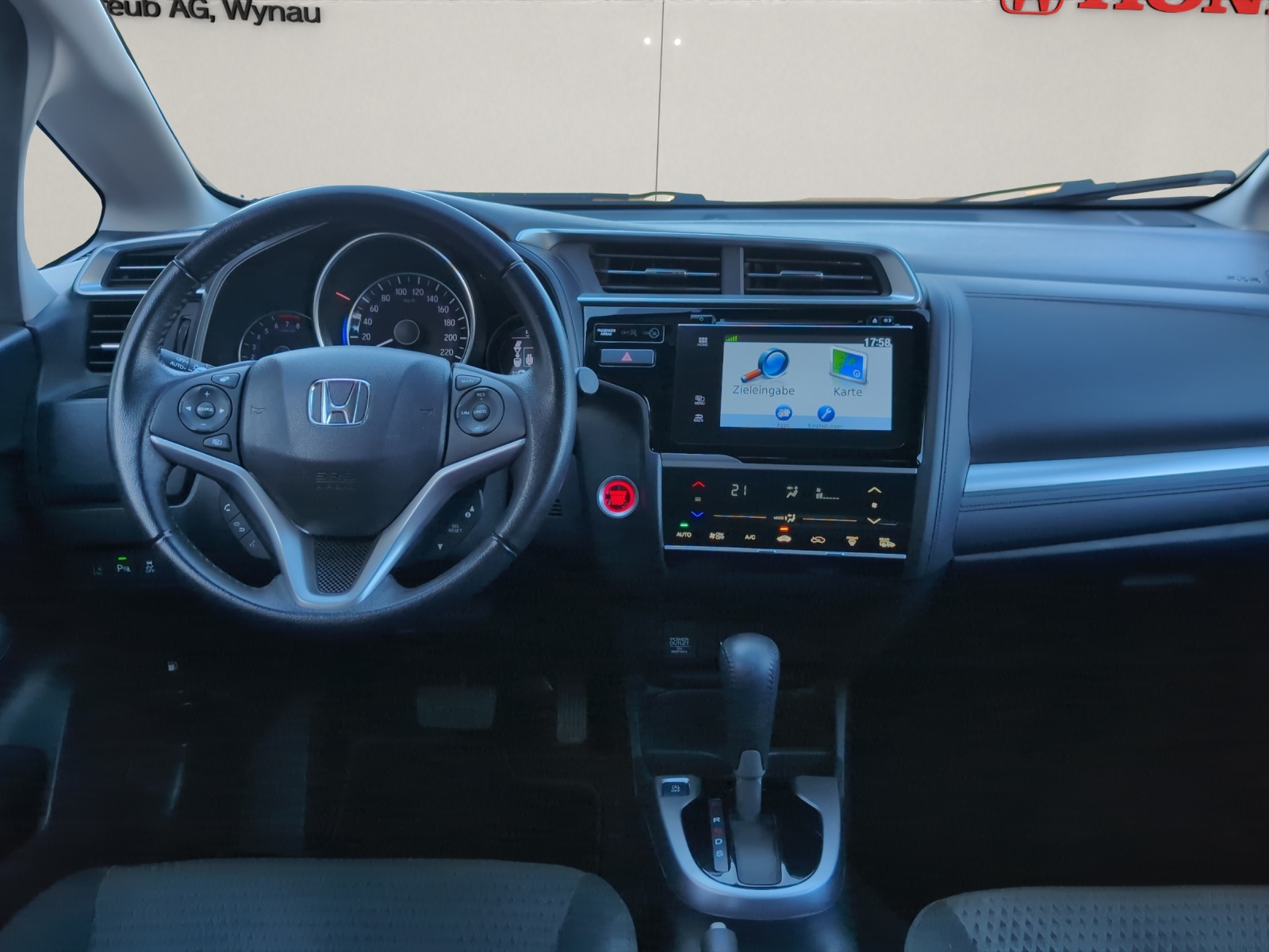 HONDA Jazz 1.3i Elegance-image-11