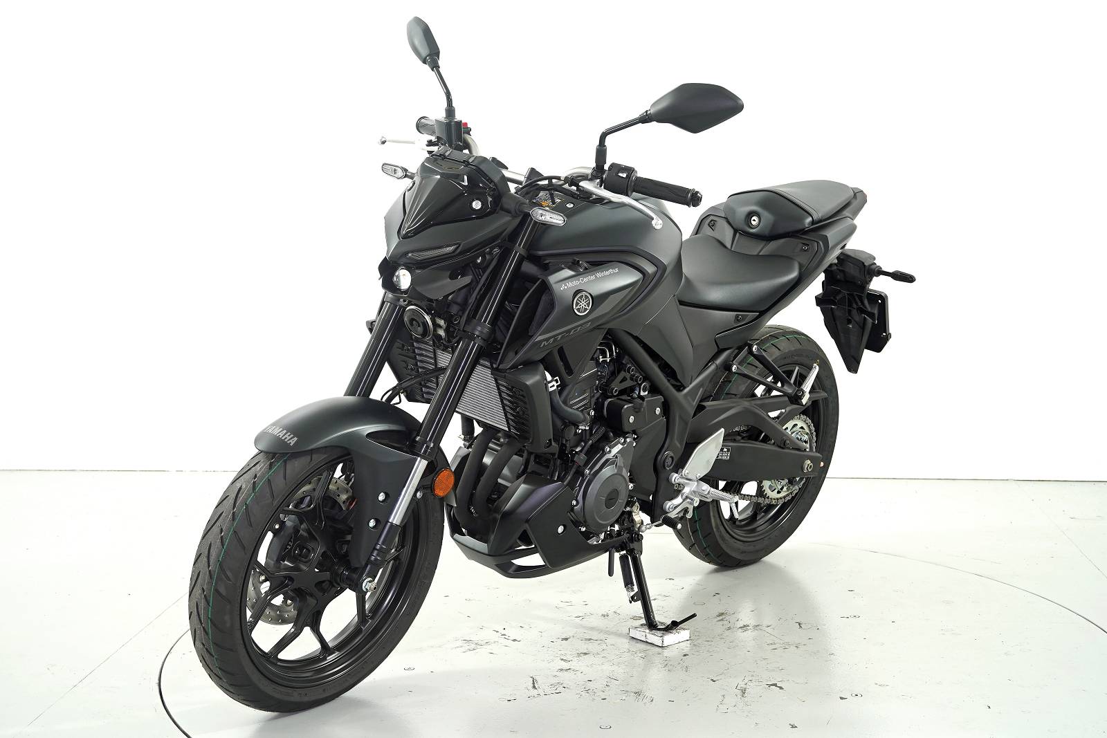 YAMAHA MT-03 ABS-showroom-element-2