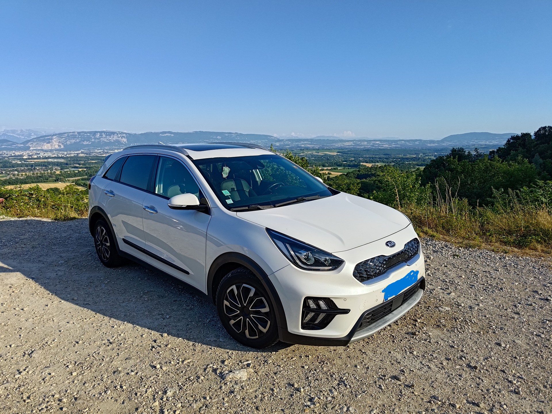 KIA 1.6 GDi Hybrid Premium Pack Cool-image-0