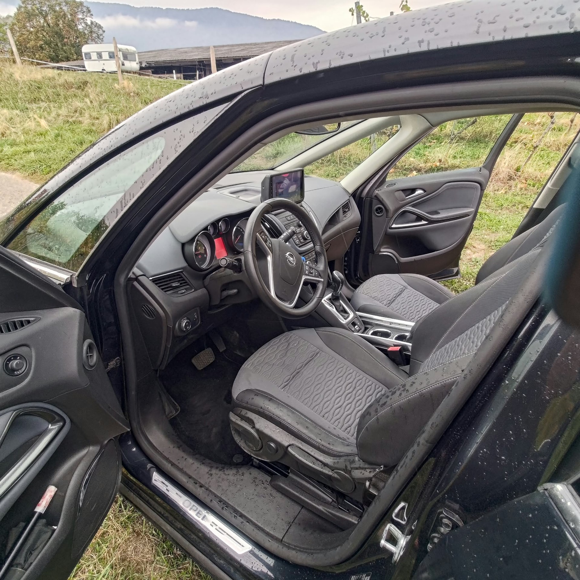 KIA NIRO-image-1