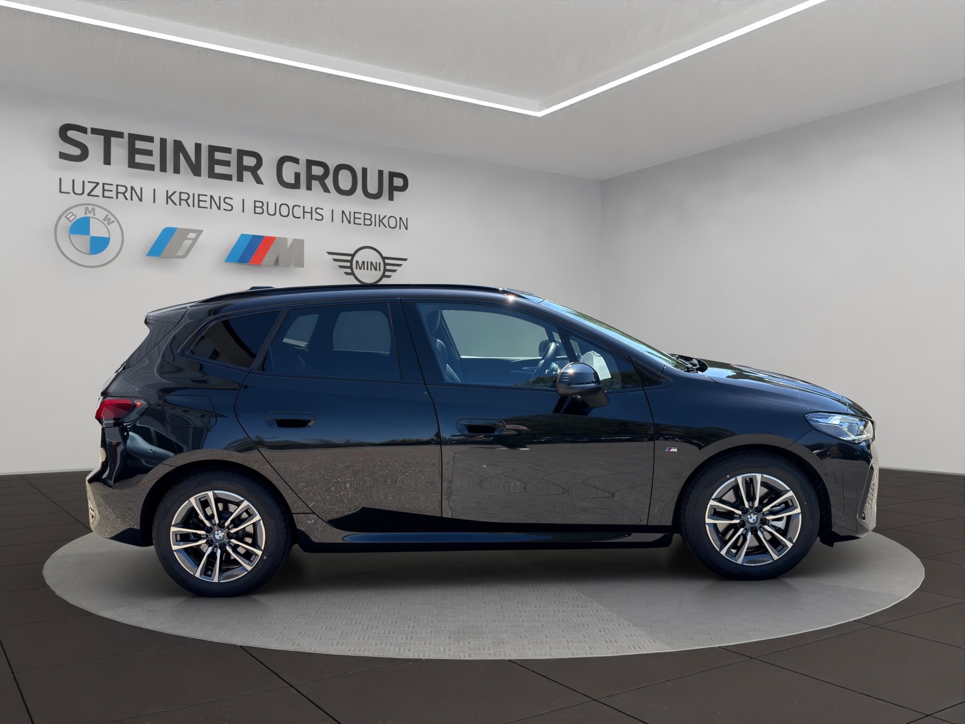 BMW 223i Active Tourer xDrive M Sport DKG-image-3