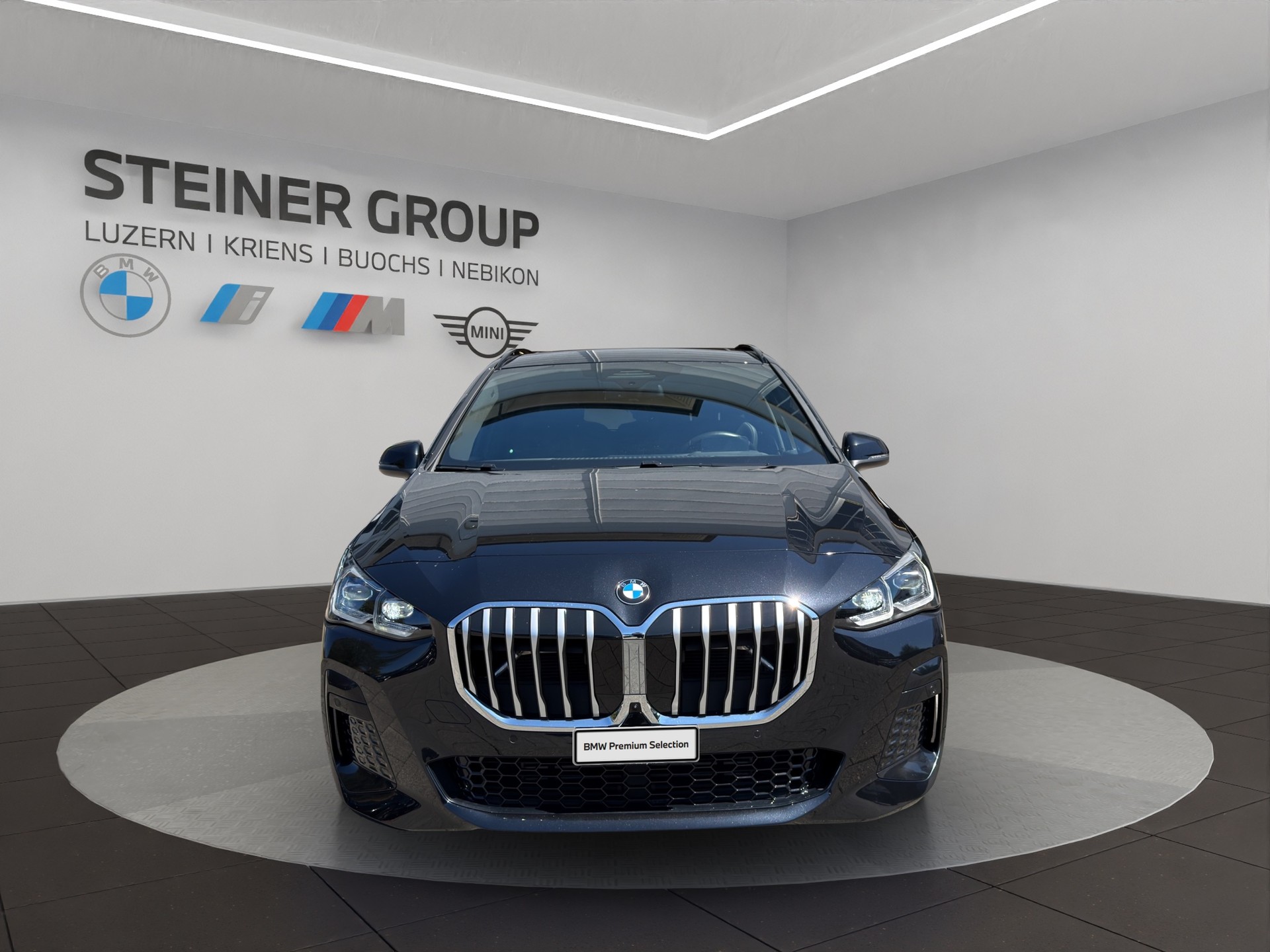 BMW 223i Active Tourer xDrive M Sport DKG-image-1
