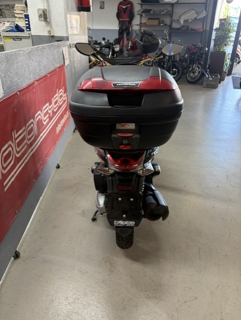 HONDA PCX 125 i-image-1