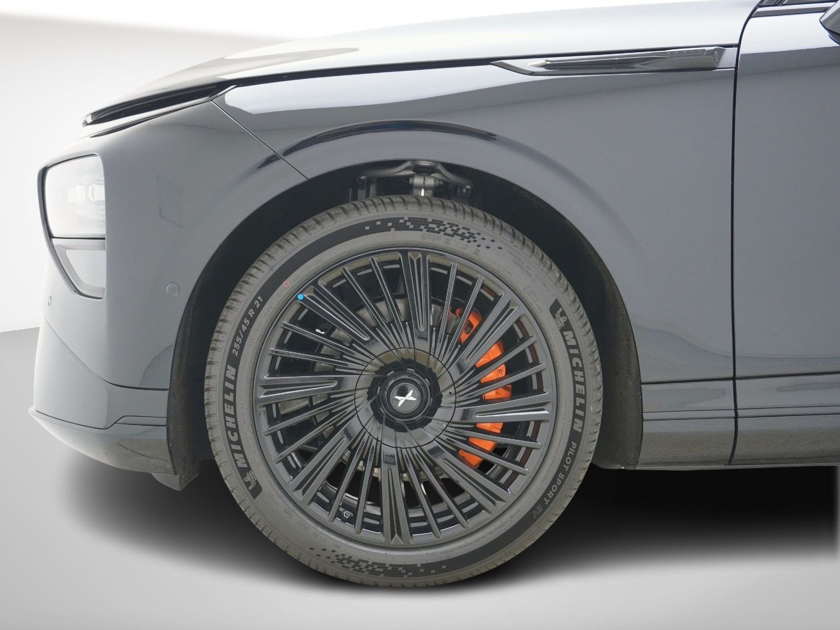 XPENG G9 Performance Black Edition AWD-image-9