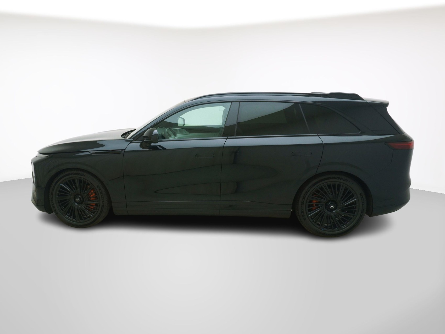 XPENG G9 Performance Black Edition AWD-image-1
