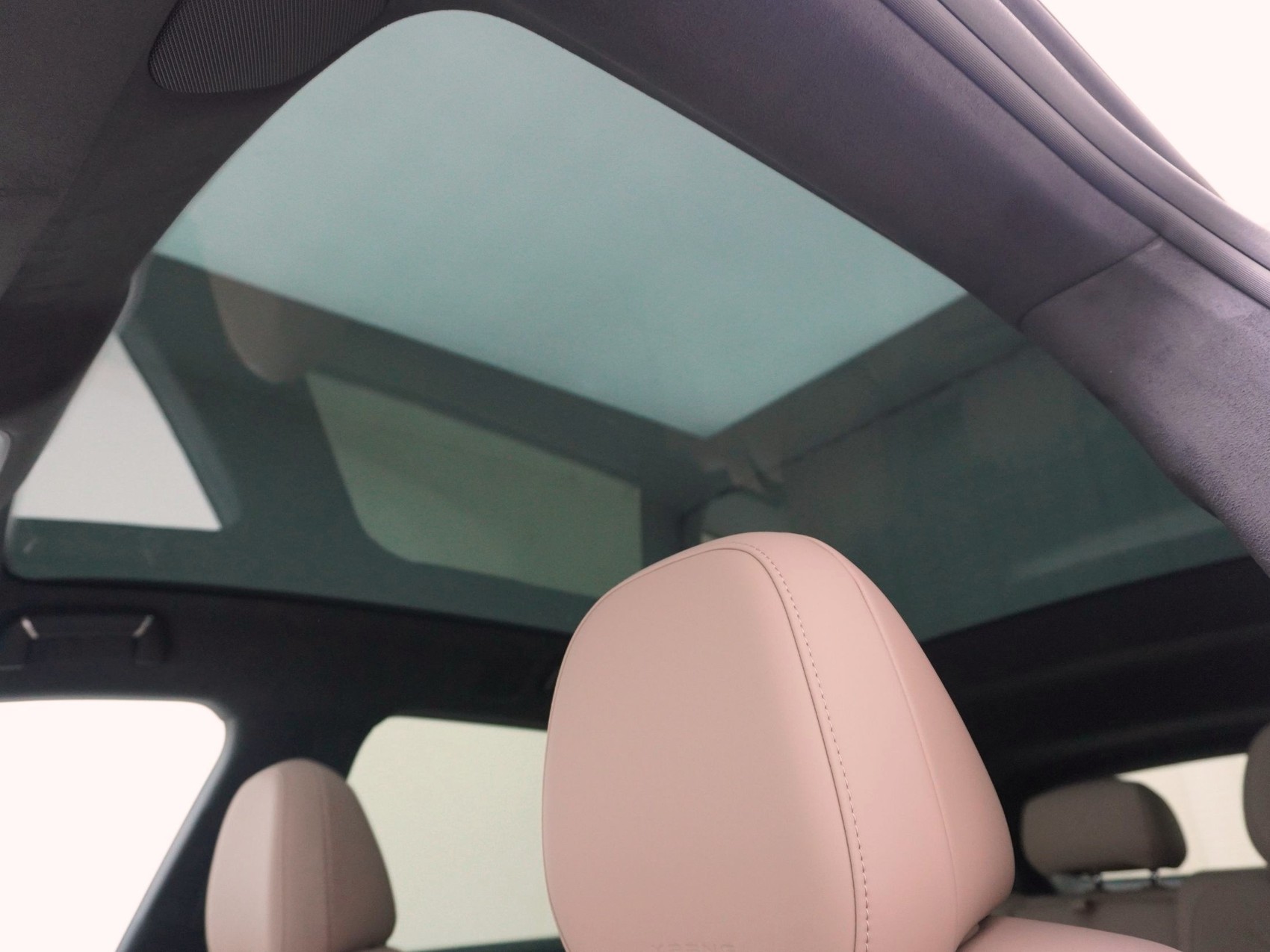 XPENG G9 Performance Black Edition AWD-image-28