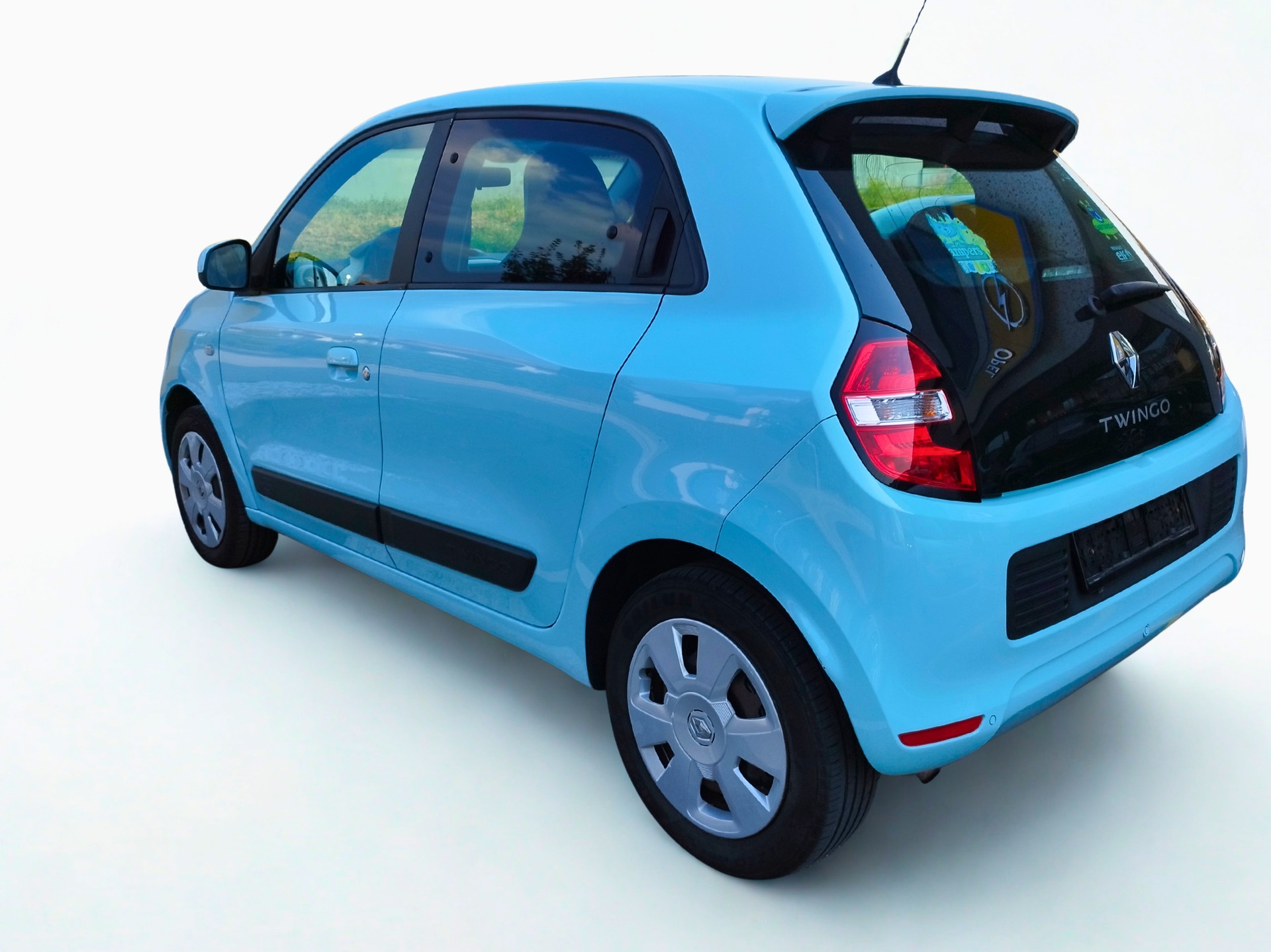 RENAULT Twingo 1.0 Zen-image-1