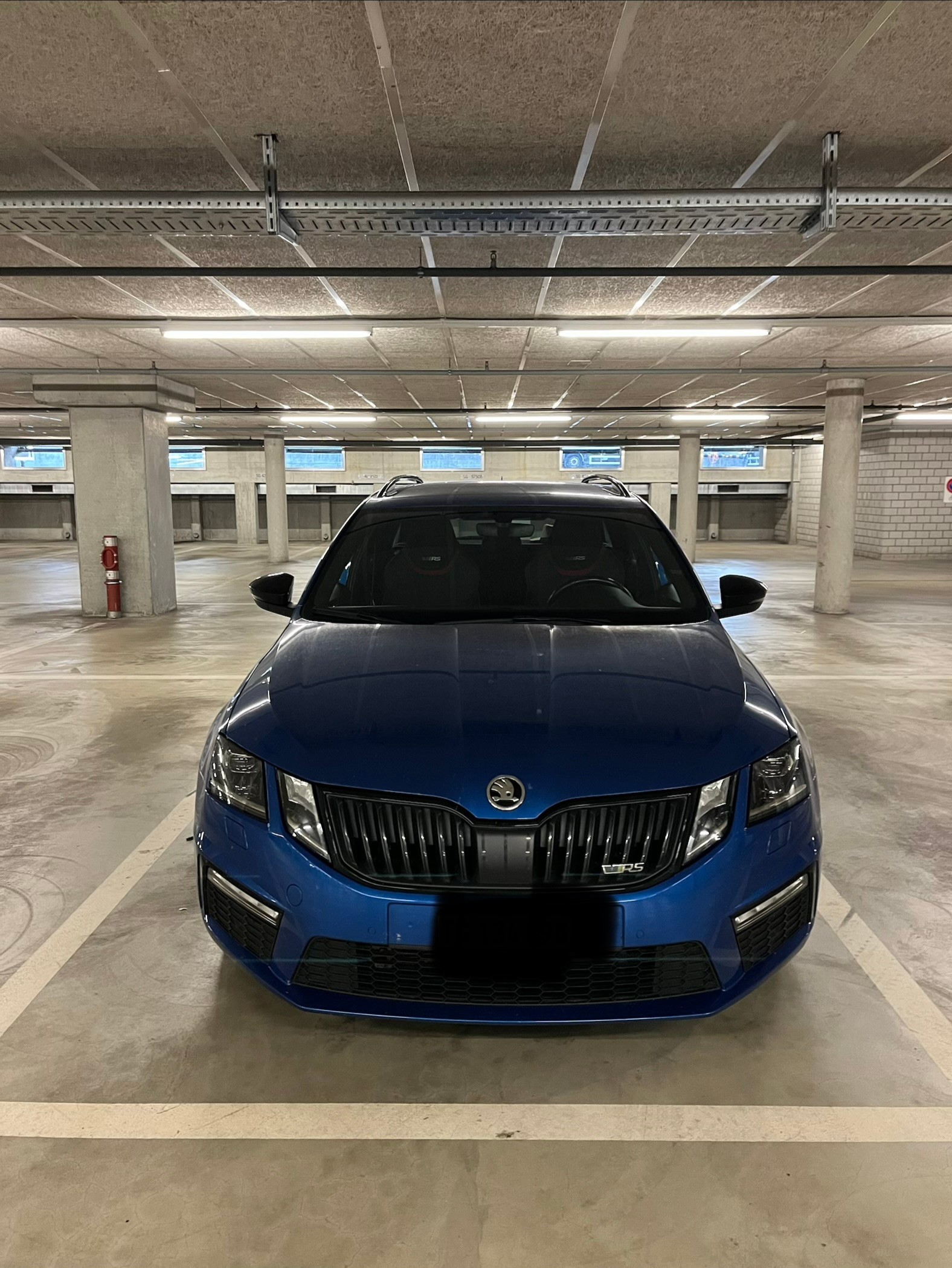 SKODA 2.0 TSI RS DSG-image-2