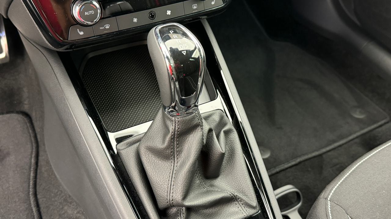 SKODA Kamiq 1.0 TSI Monte Carlo DSG-image-10