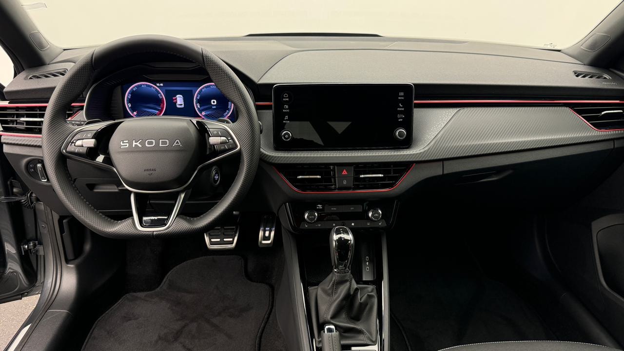 SKODA Kamiq 1.0 TSI Monte Carlo DSG-image-5