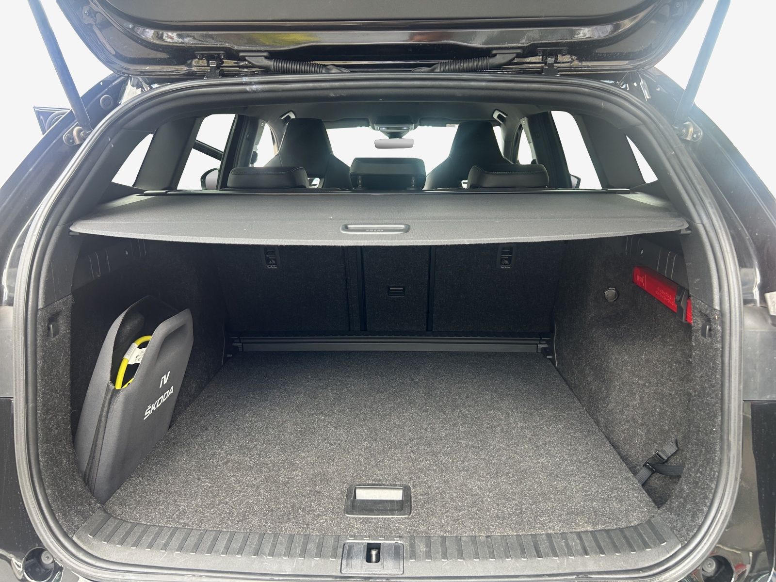SKODA Enyaq iV 80x SportLine-image-12