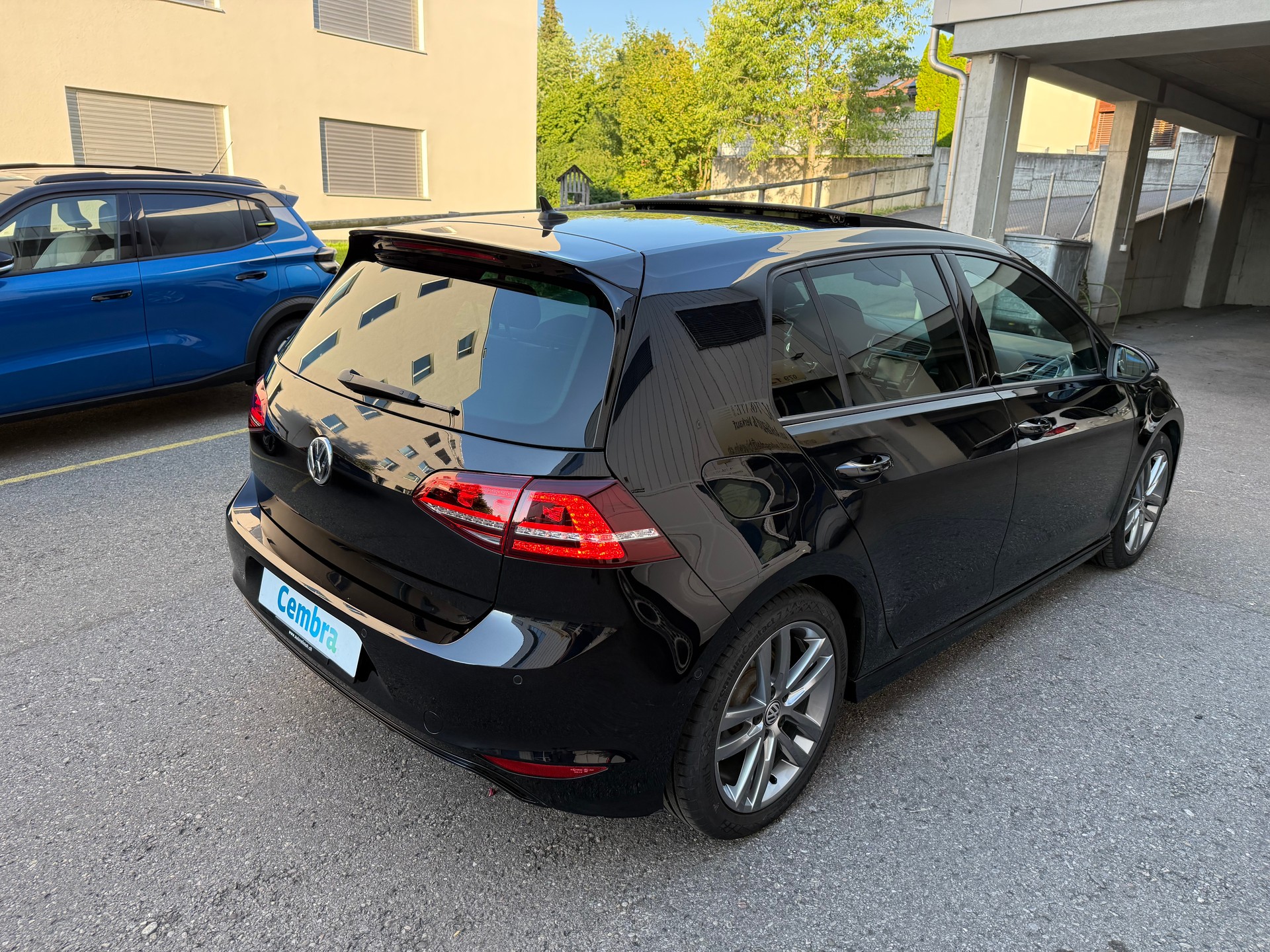 VW Golf 1.4 TSI Lounge R-Line-image-6