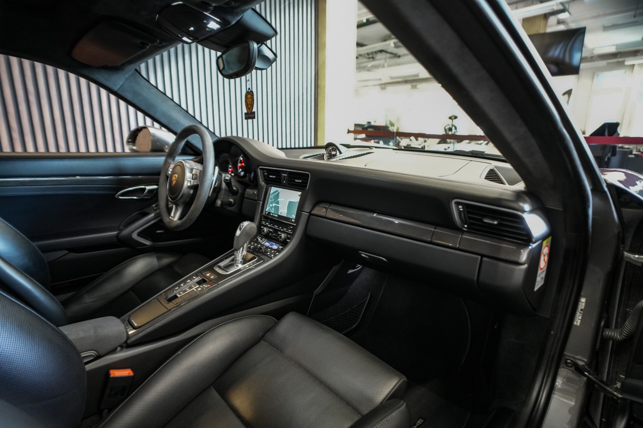 PORSCHE 911 Turbo S TECHART PDK-image-12