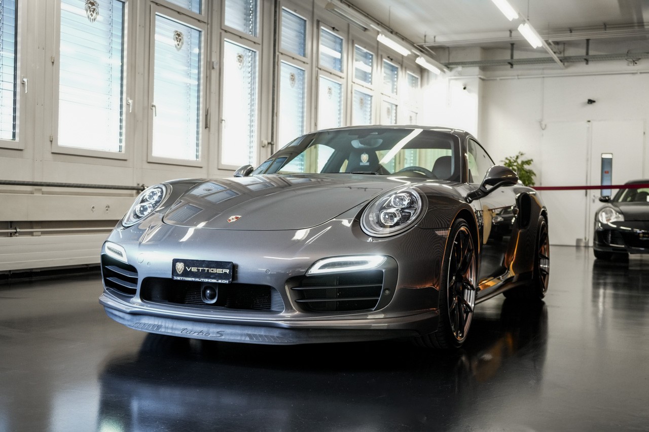 PORSCHE 911 Turbo S TECHART PDK-image-2
