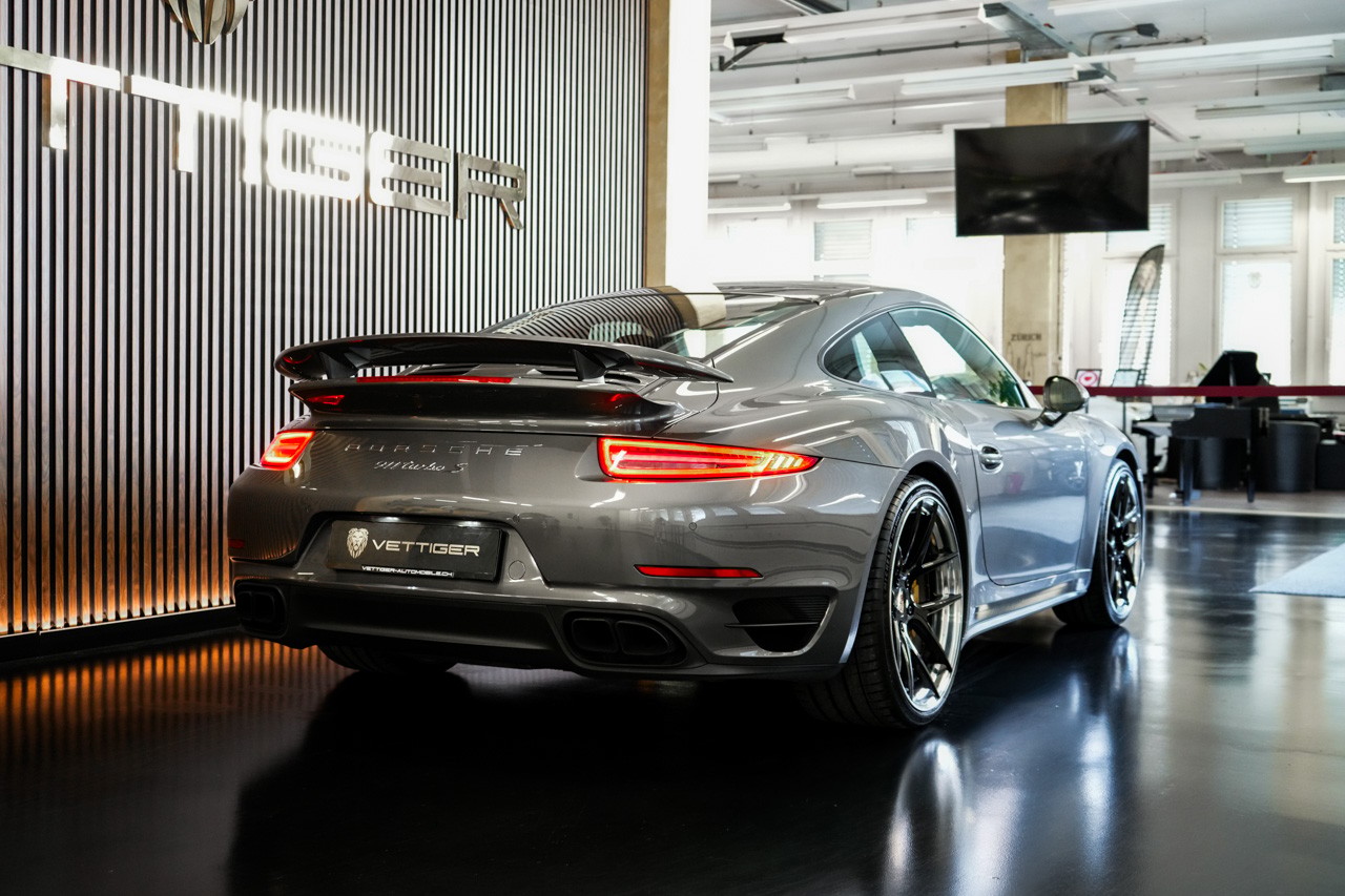 PORSCHE 911 Turbo S TECHART PDK-image-5
