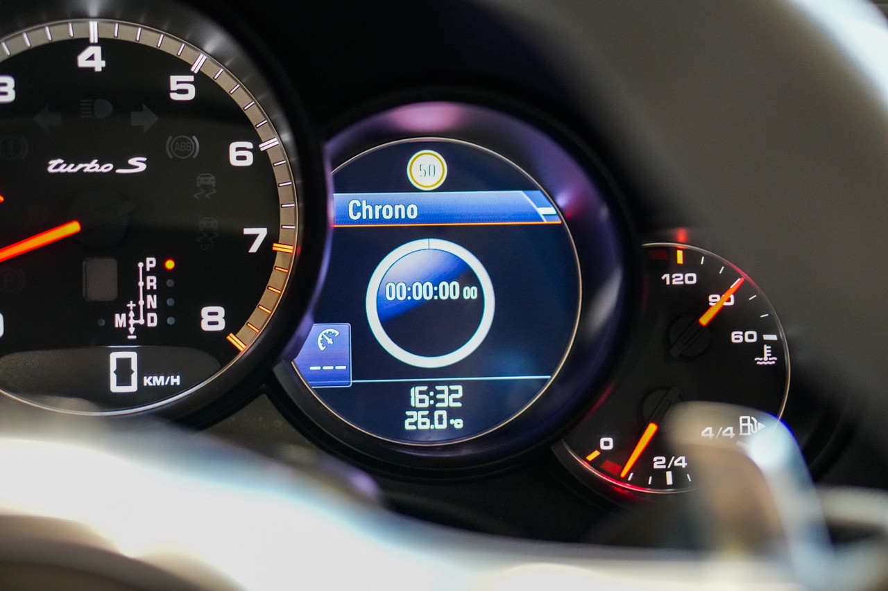 PORSCHE 911 Turbo S TECHART PDK-image-22