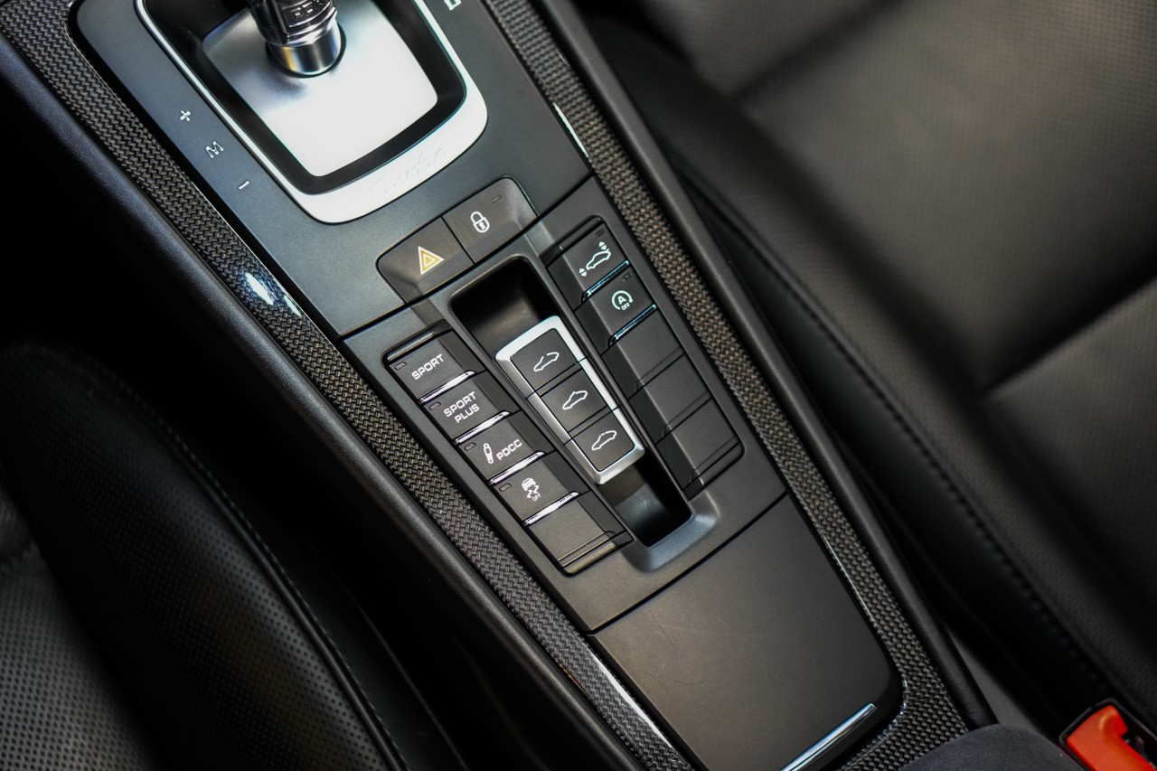 PORSCHE 911 Turbo S TECHART PDK-image-32