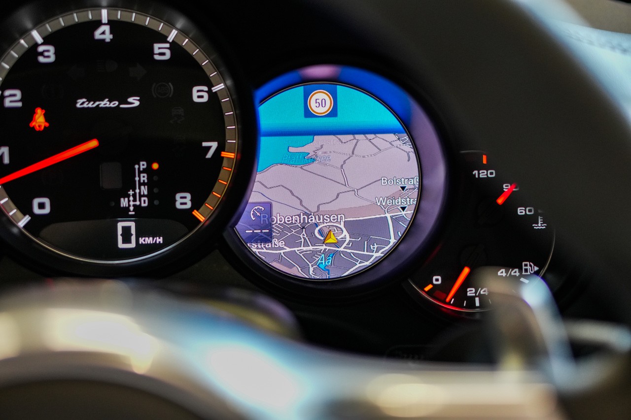 PORSCHE 911 Turbo S TECHART PDK-image-21