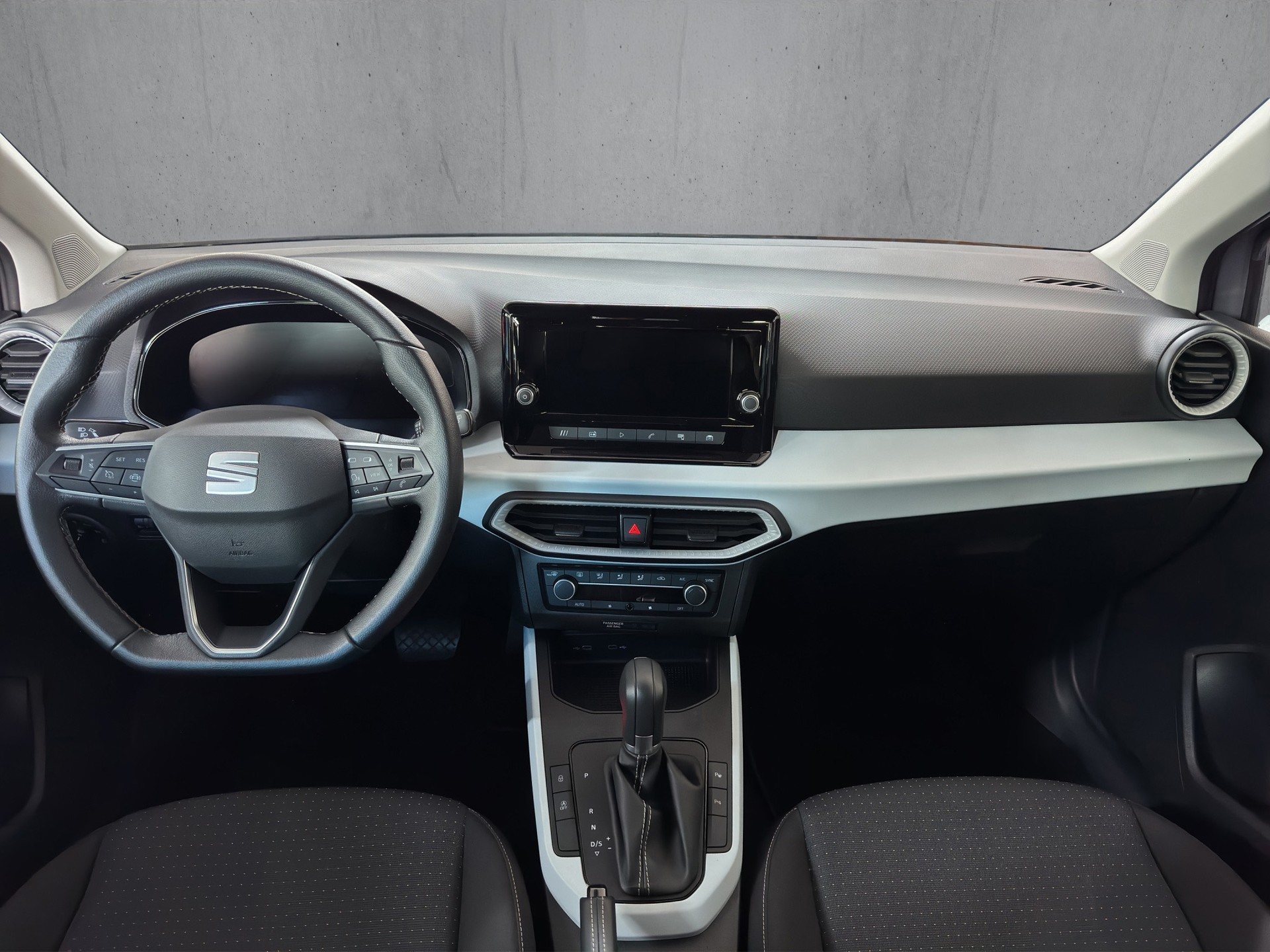 SEAT Arona 1.0 TSI Eco Move DSG-image-10